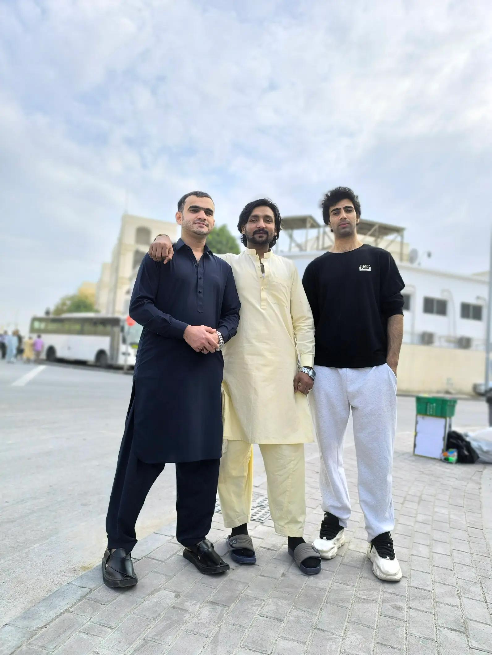 @CH Nilu GJR 🇵🇰751🇦🇪