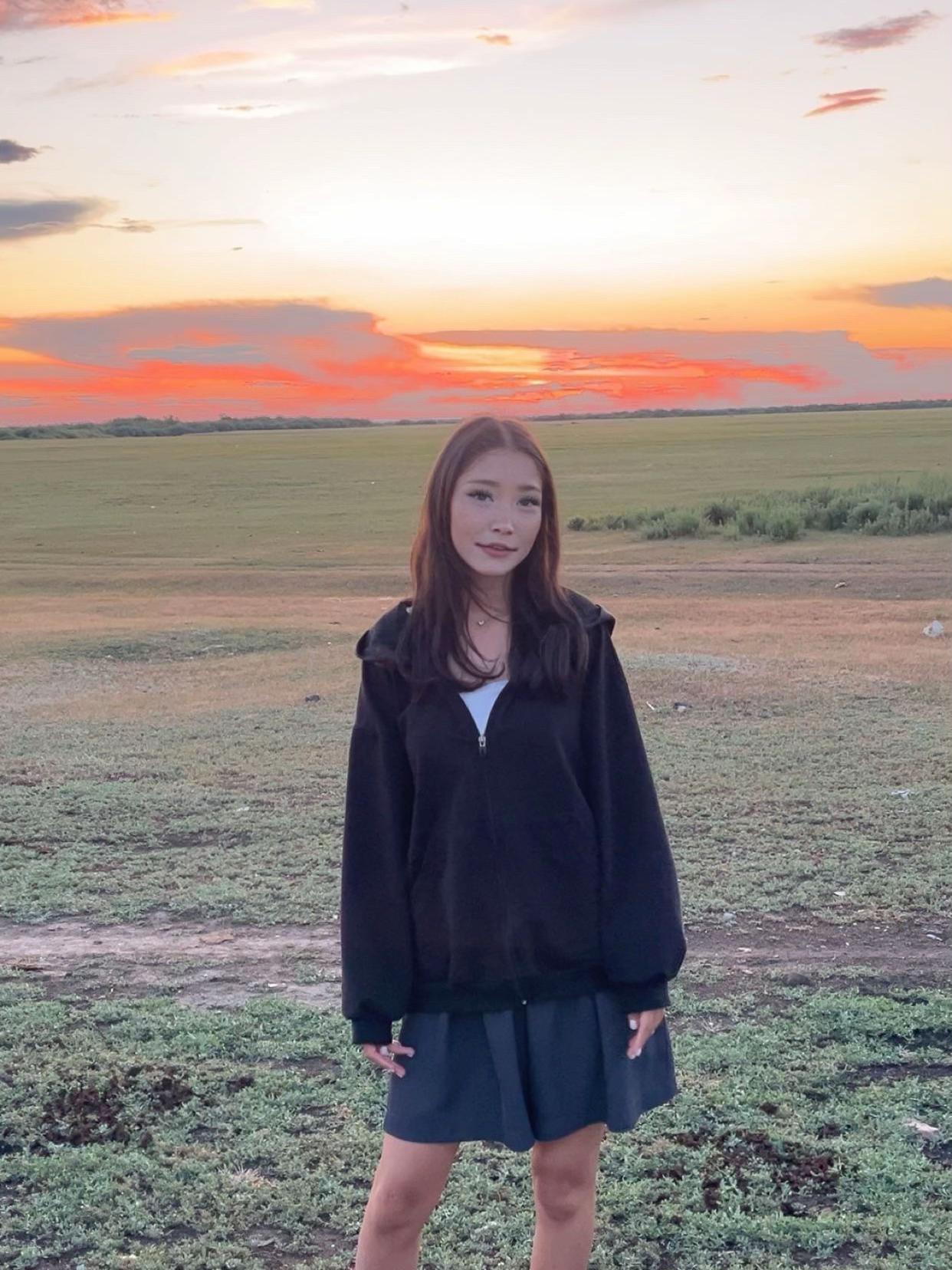 @𝒵𝒶𝓇𝒾𝓃𝒶