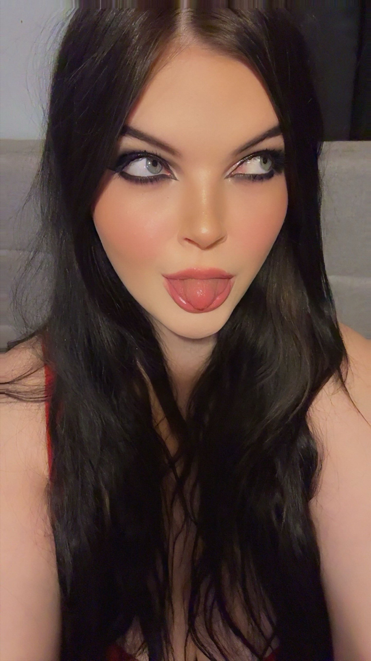 @Jade