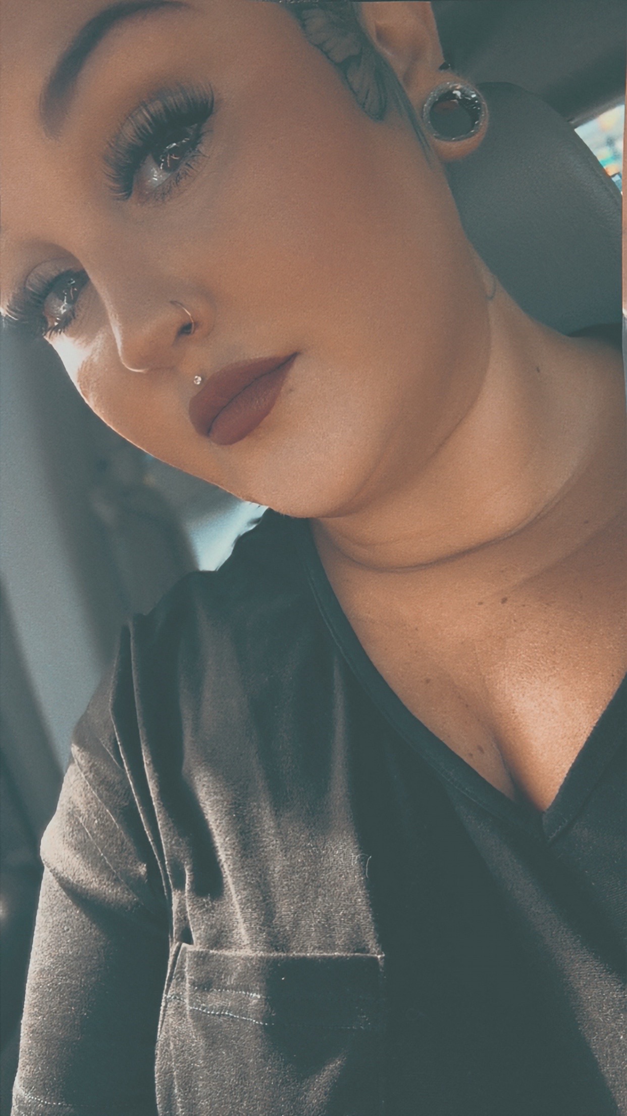 @Whit🖤