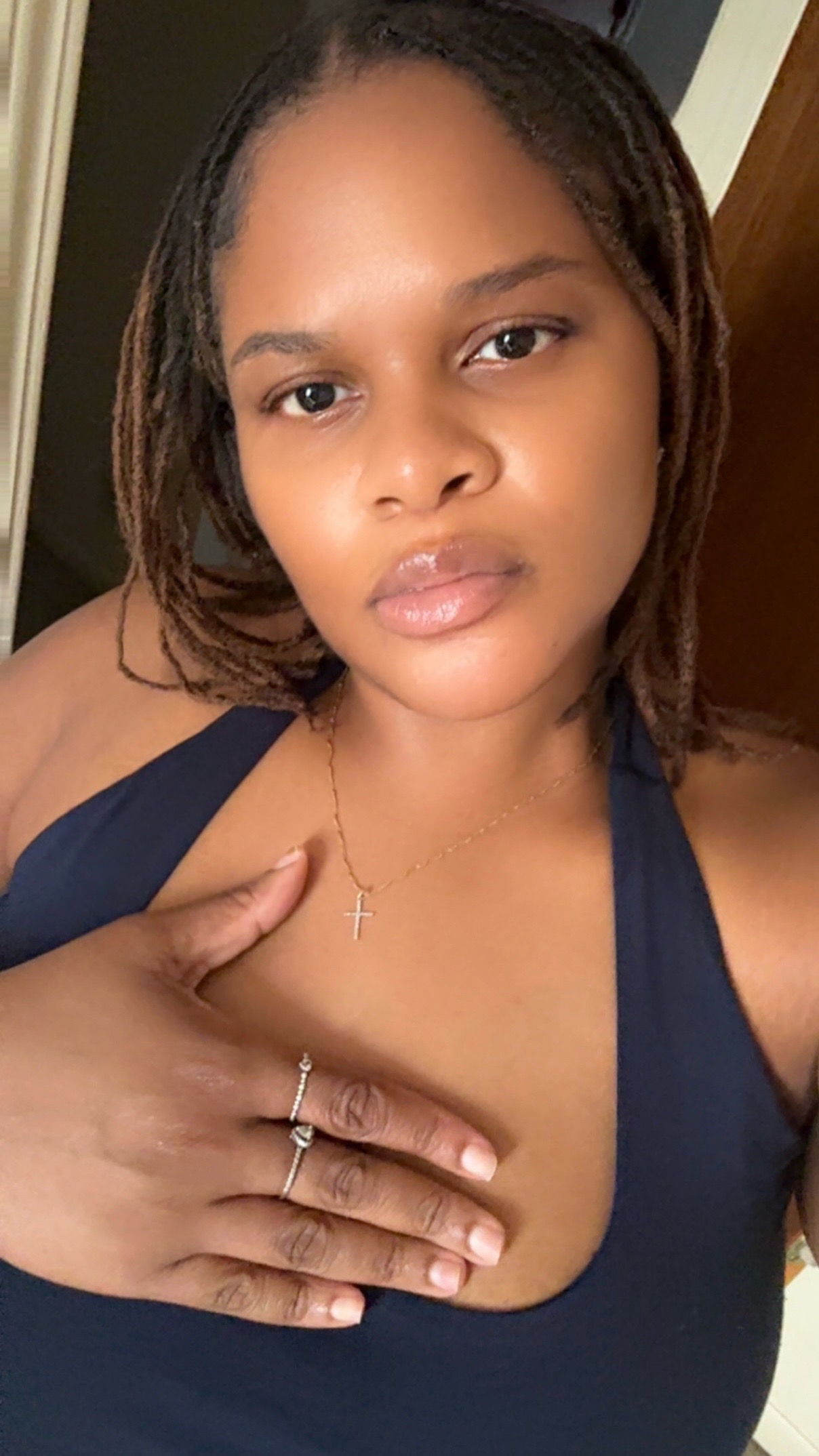 @dimplessss87