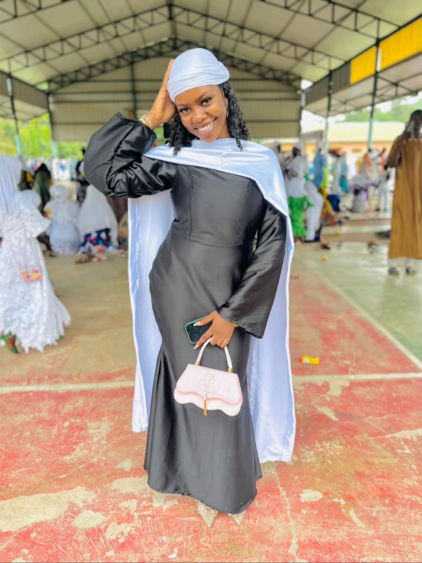 @💕PRETTY 🤍 AMR🥰❤️