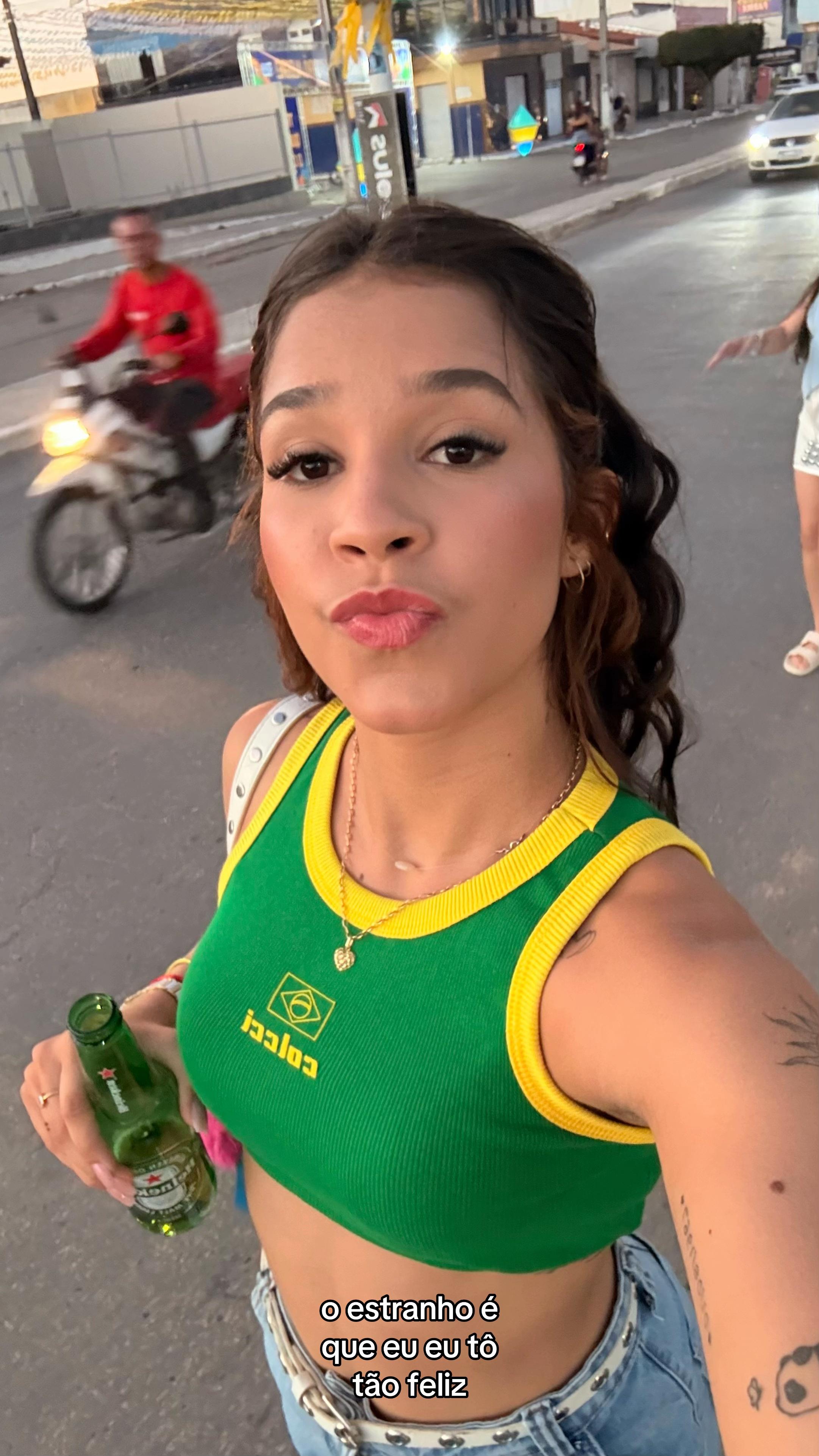 @Emilly Santana