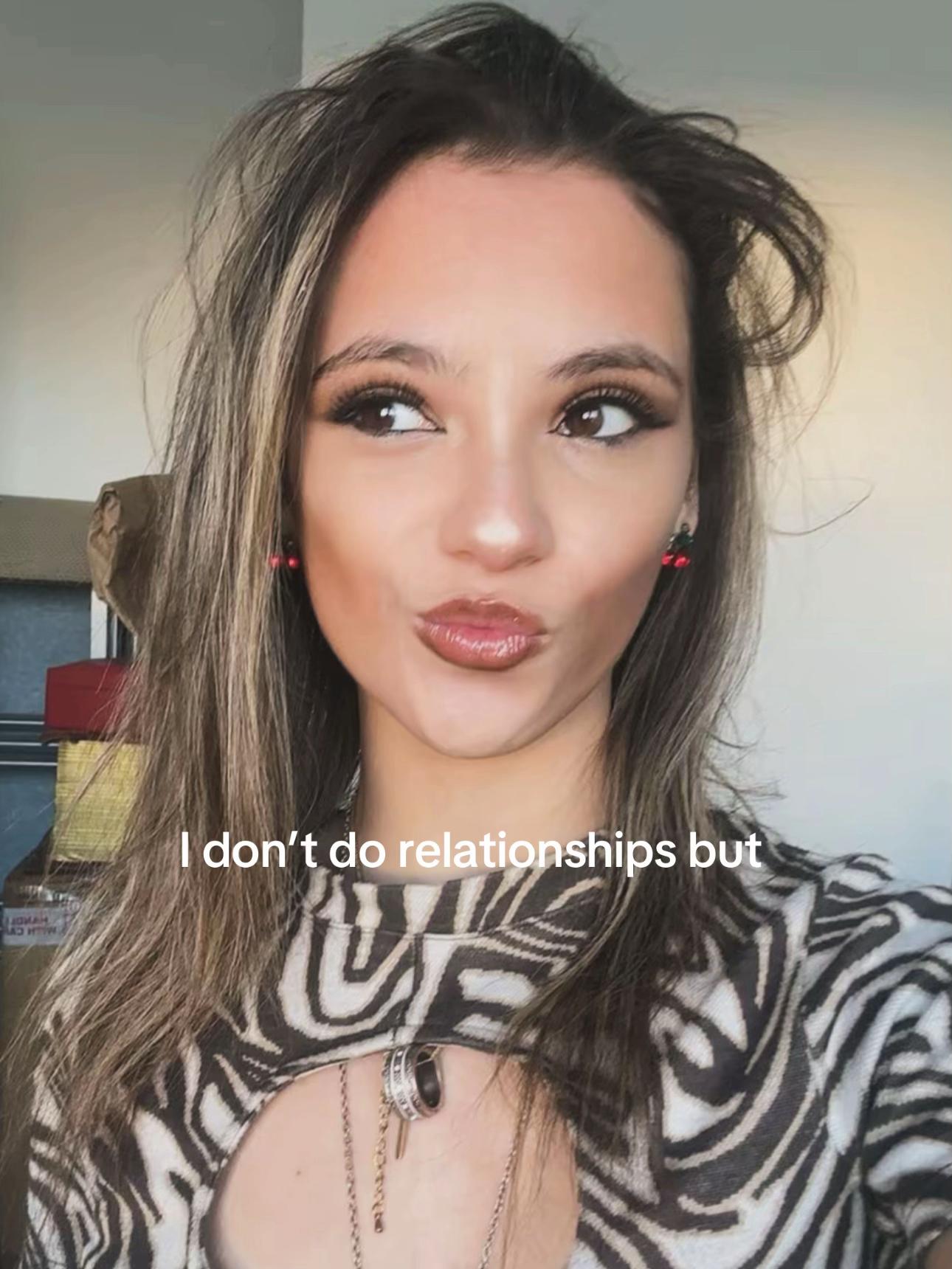 @AUR&Eacute;LIA