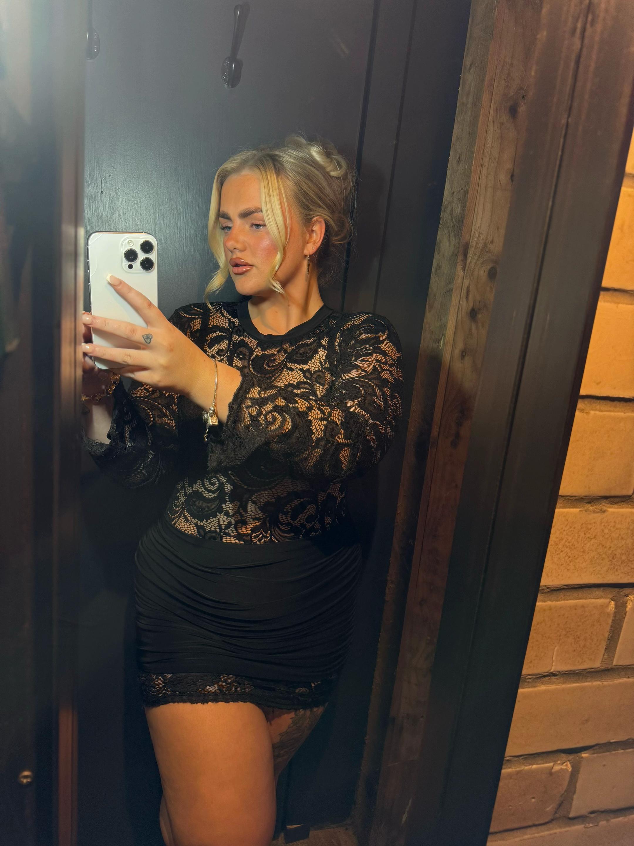 @V👸🏼