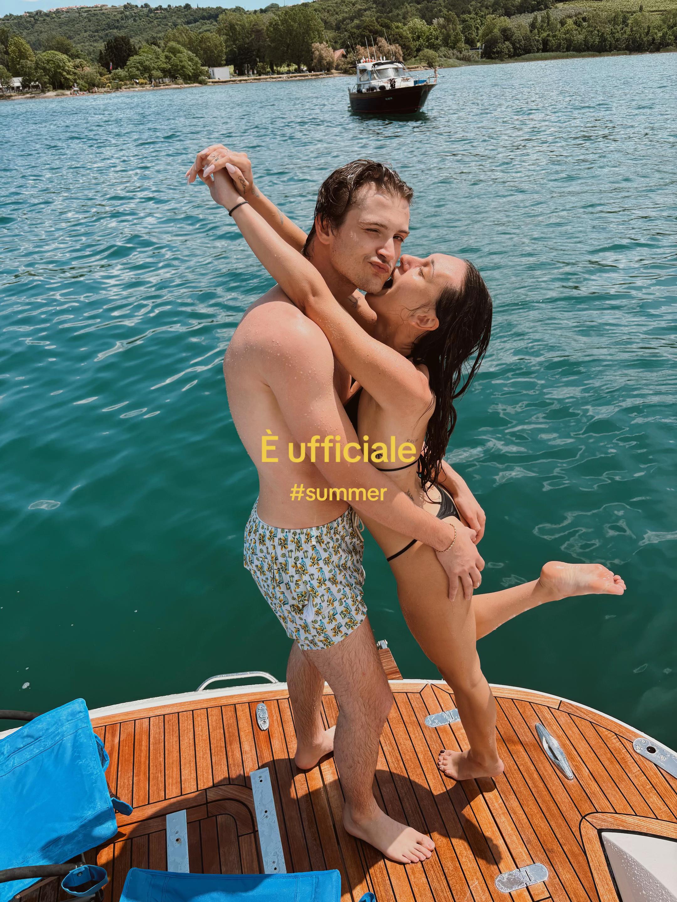 @Ina🌺🏝️🏄&zwj;♀️