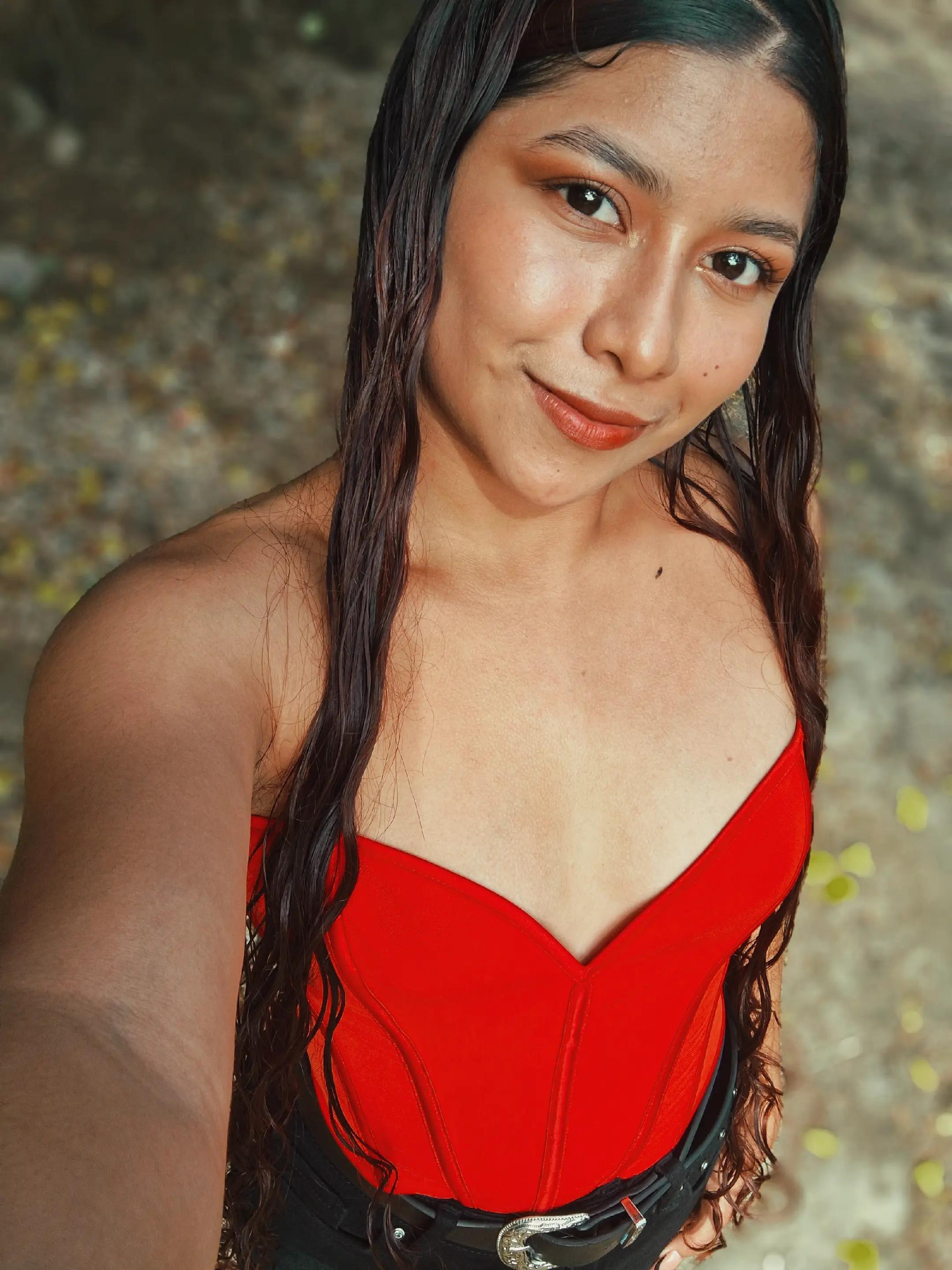 @Alexandra D López🦧🩸🦌