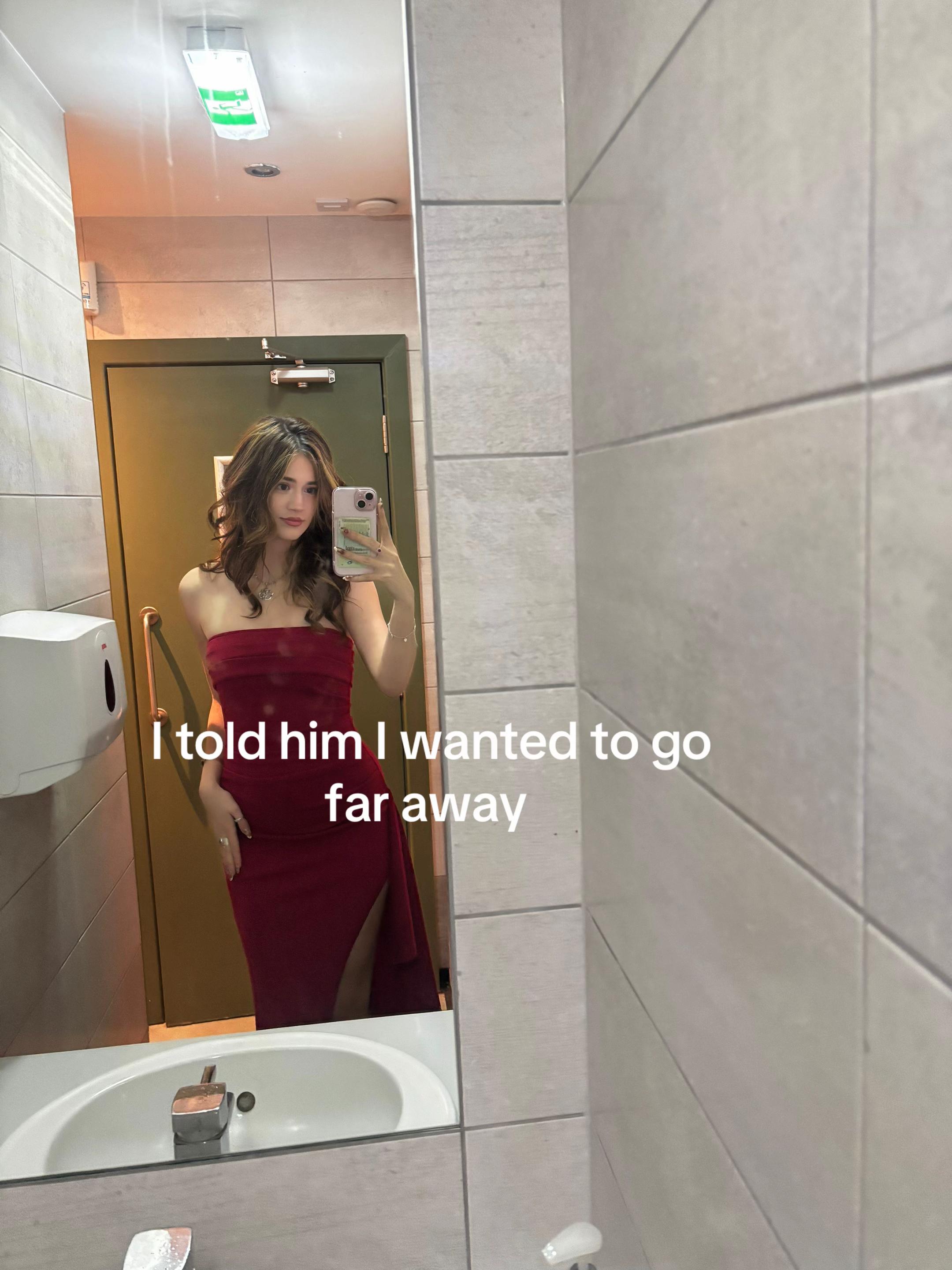 @Laisha