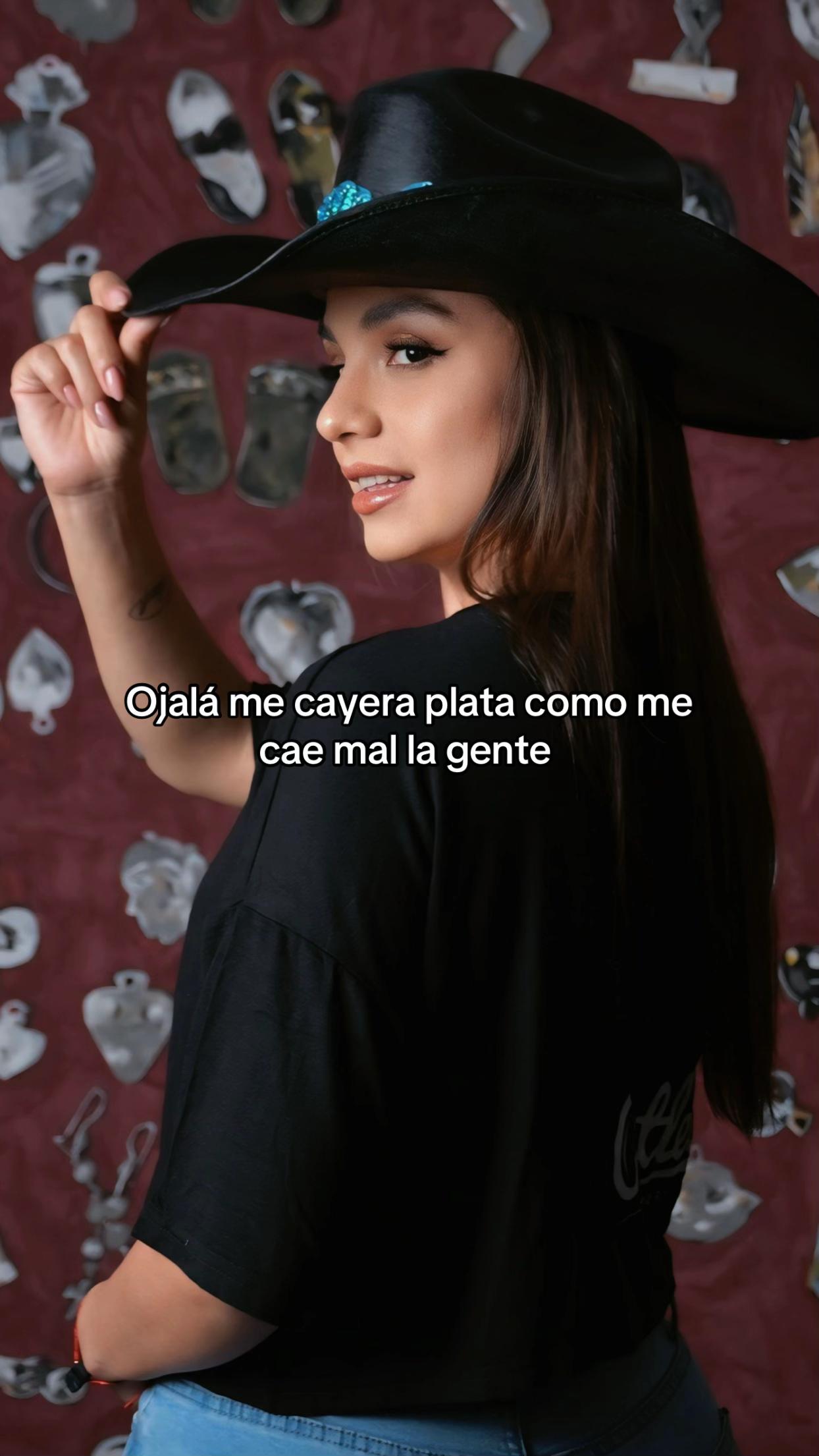 @Paola Torres