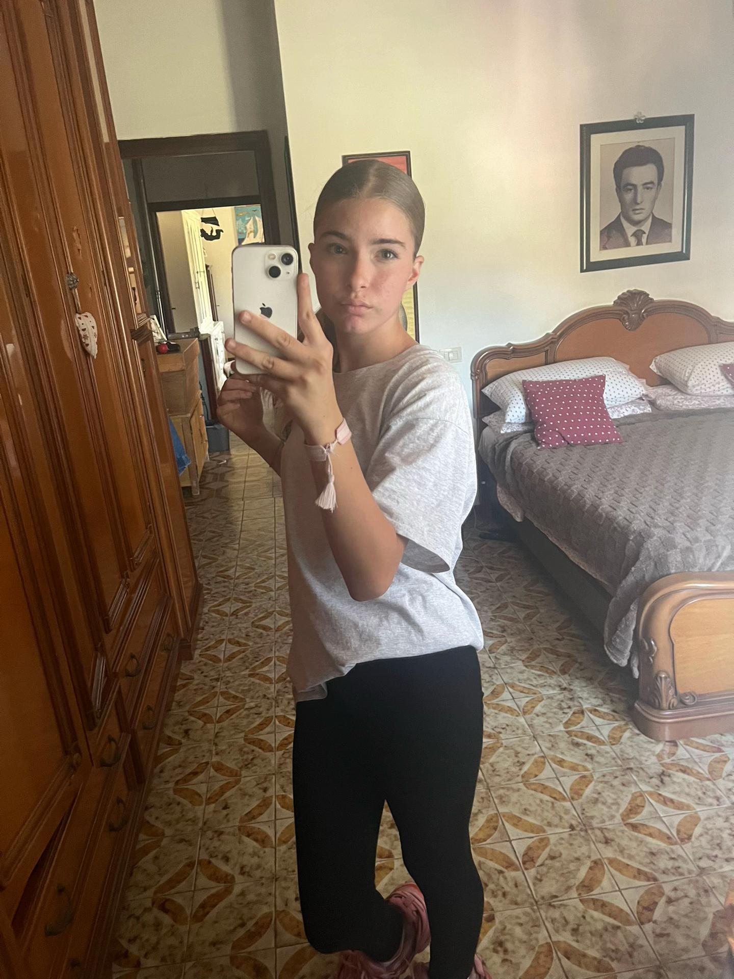 @Rachele8