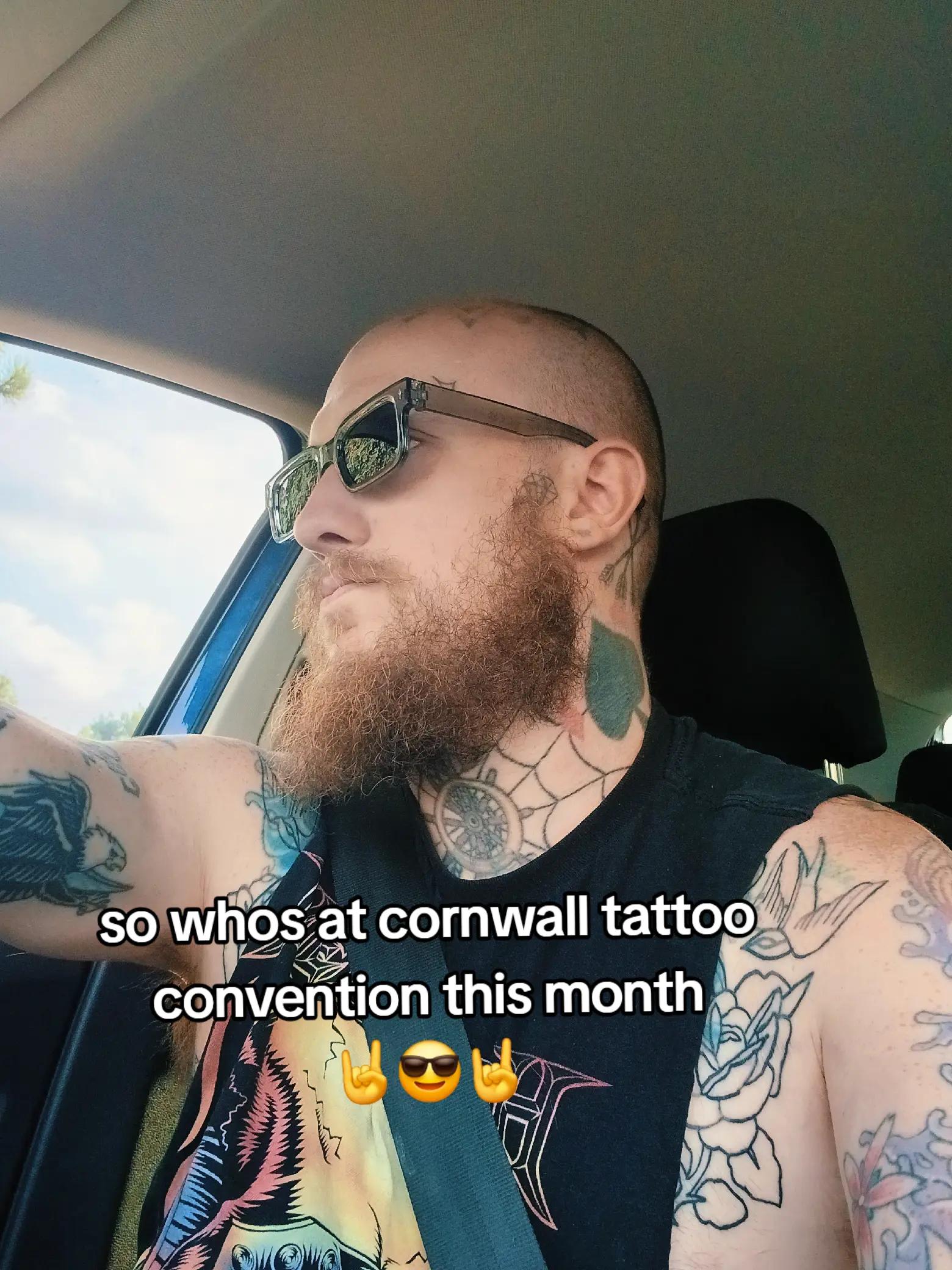 @deadhearttattoo 🏴