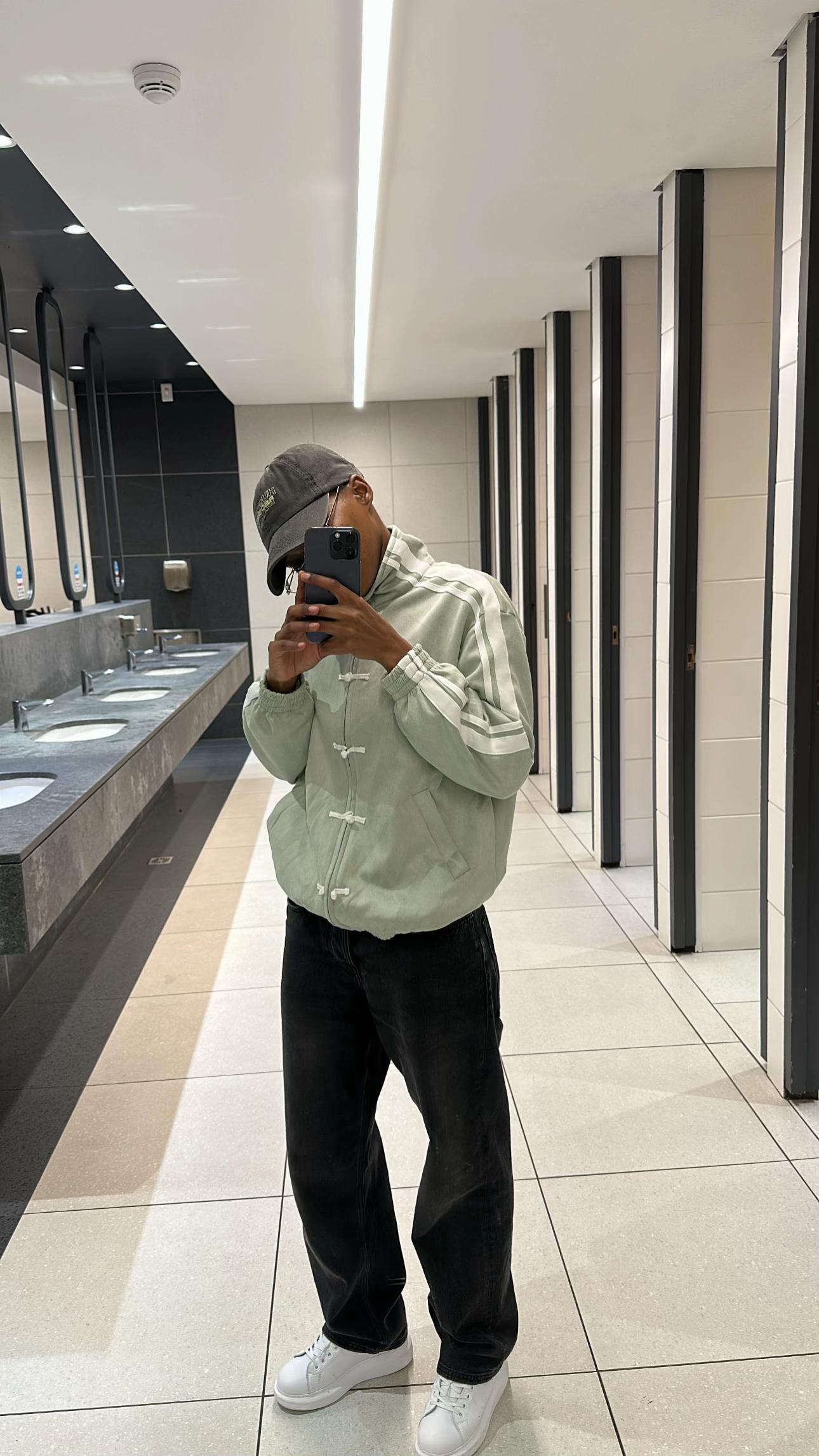 @Lebo Mnisi