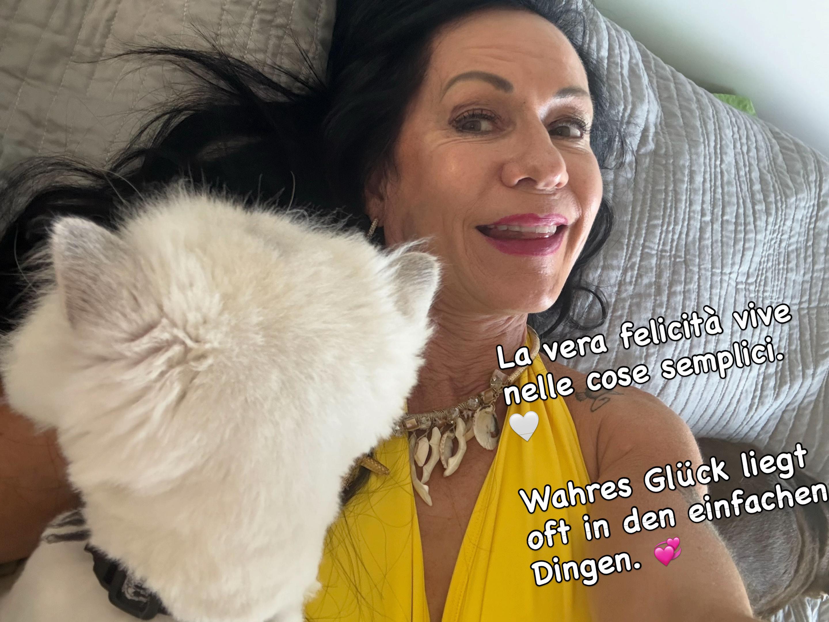 @CorneliaM