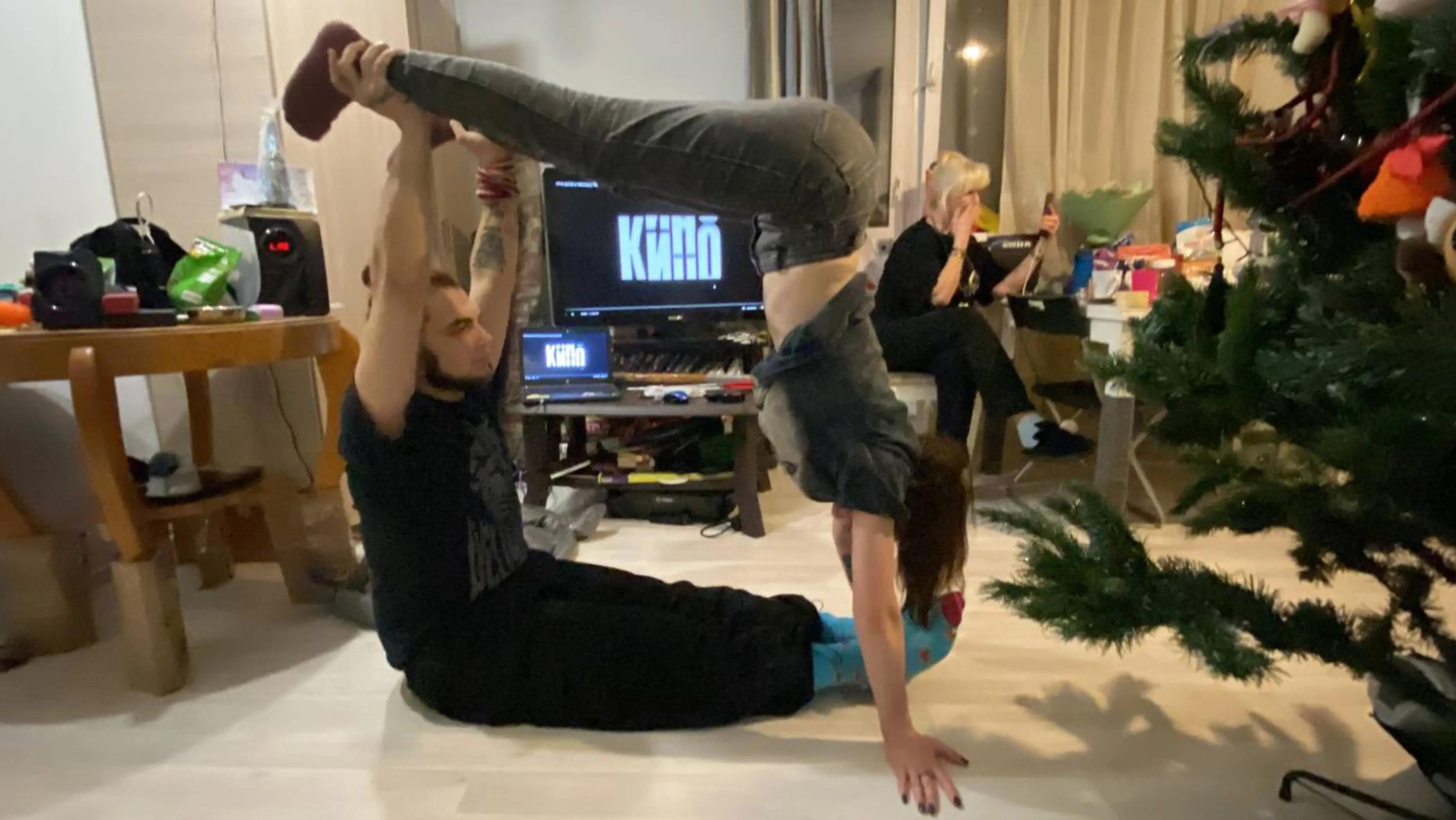 @FOXiki