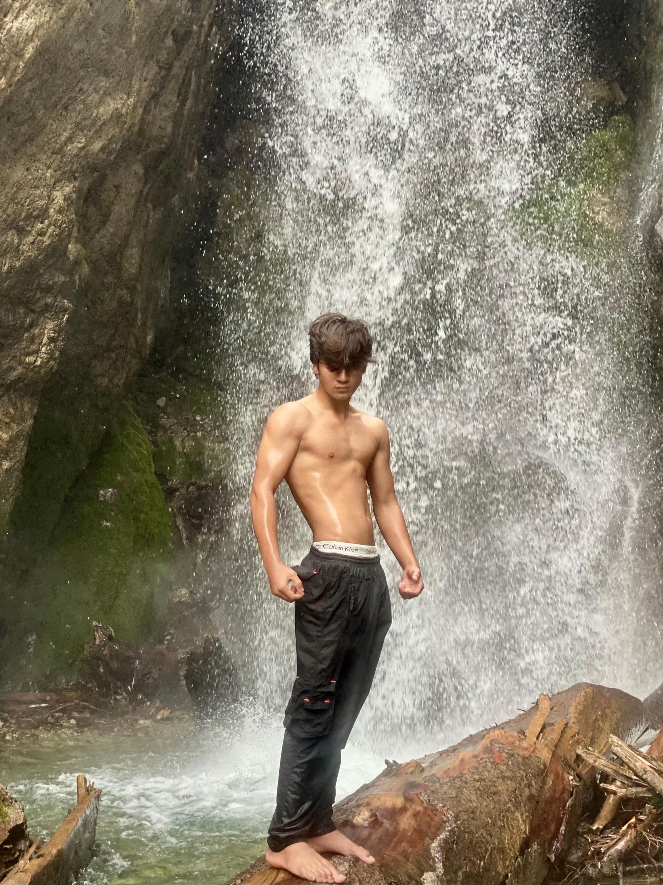 @Baadshah_bahi2