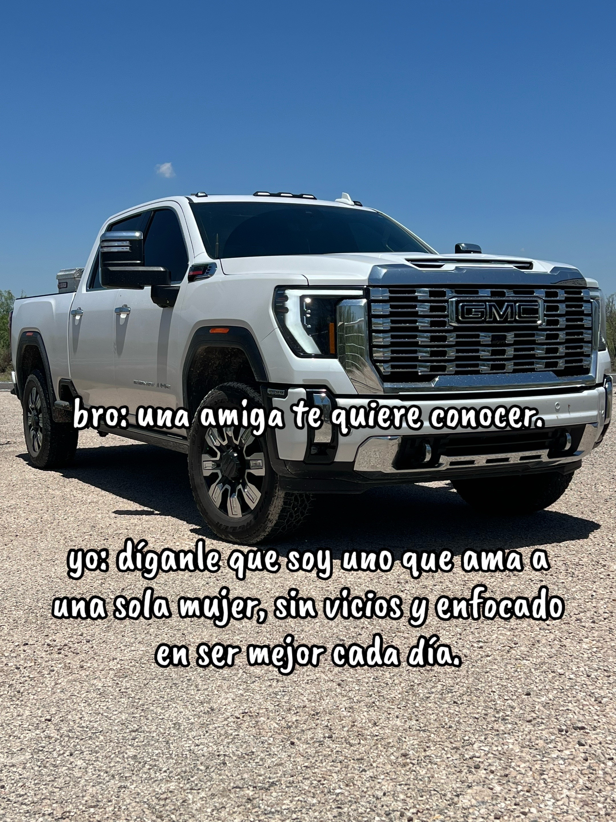 @super_slowmaro_