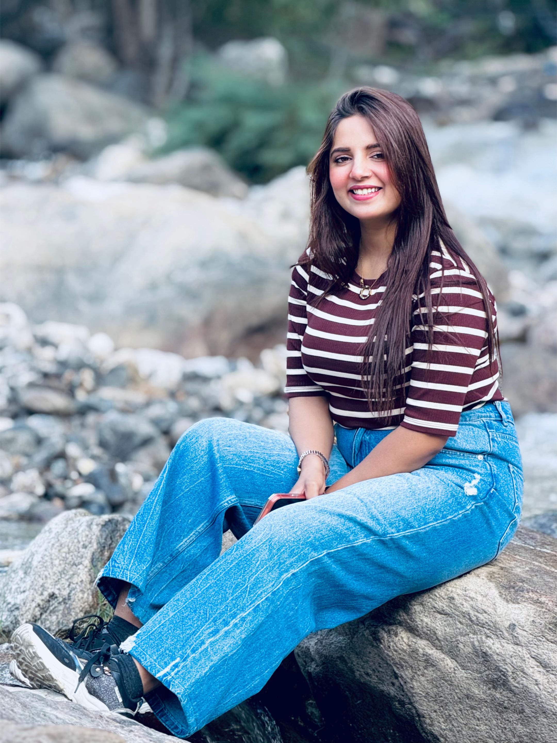 @Humaira_Khan🎀