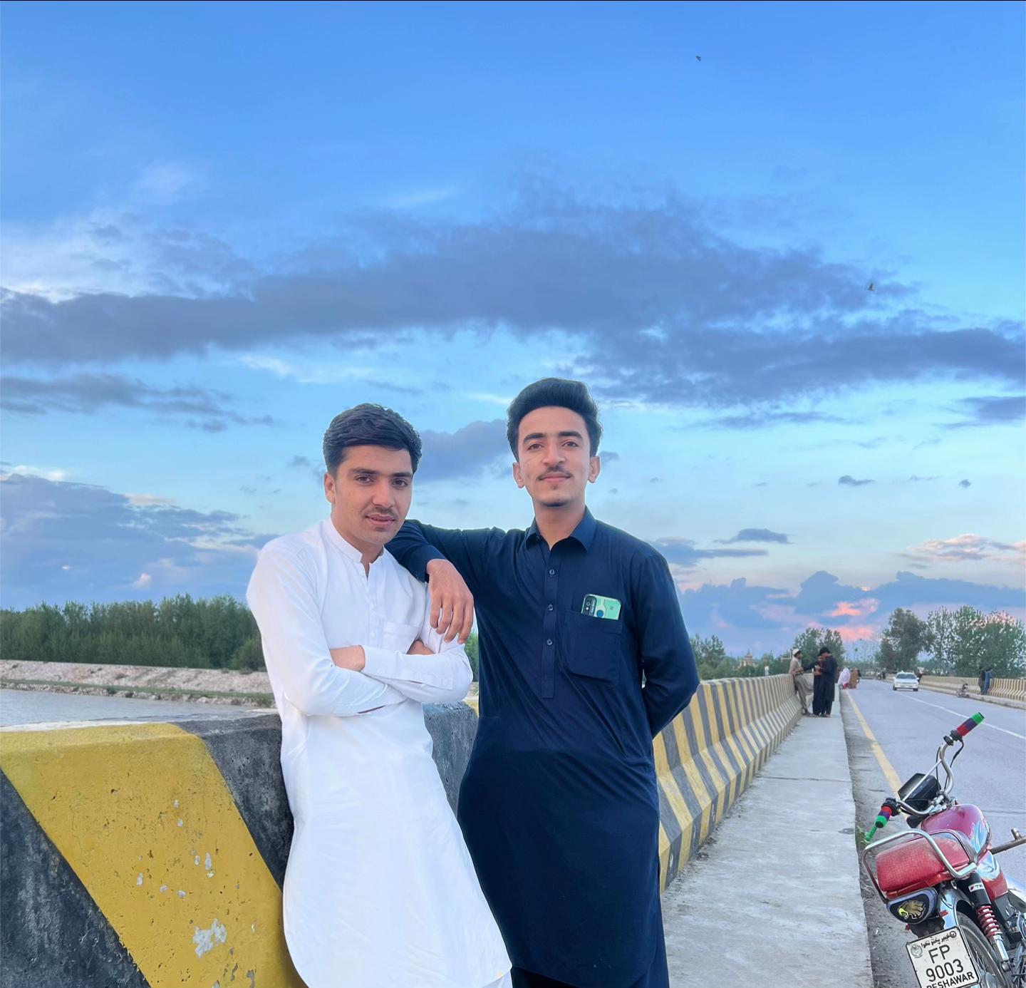 @❣️👭خواگا یاران👭❣️