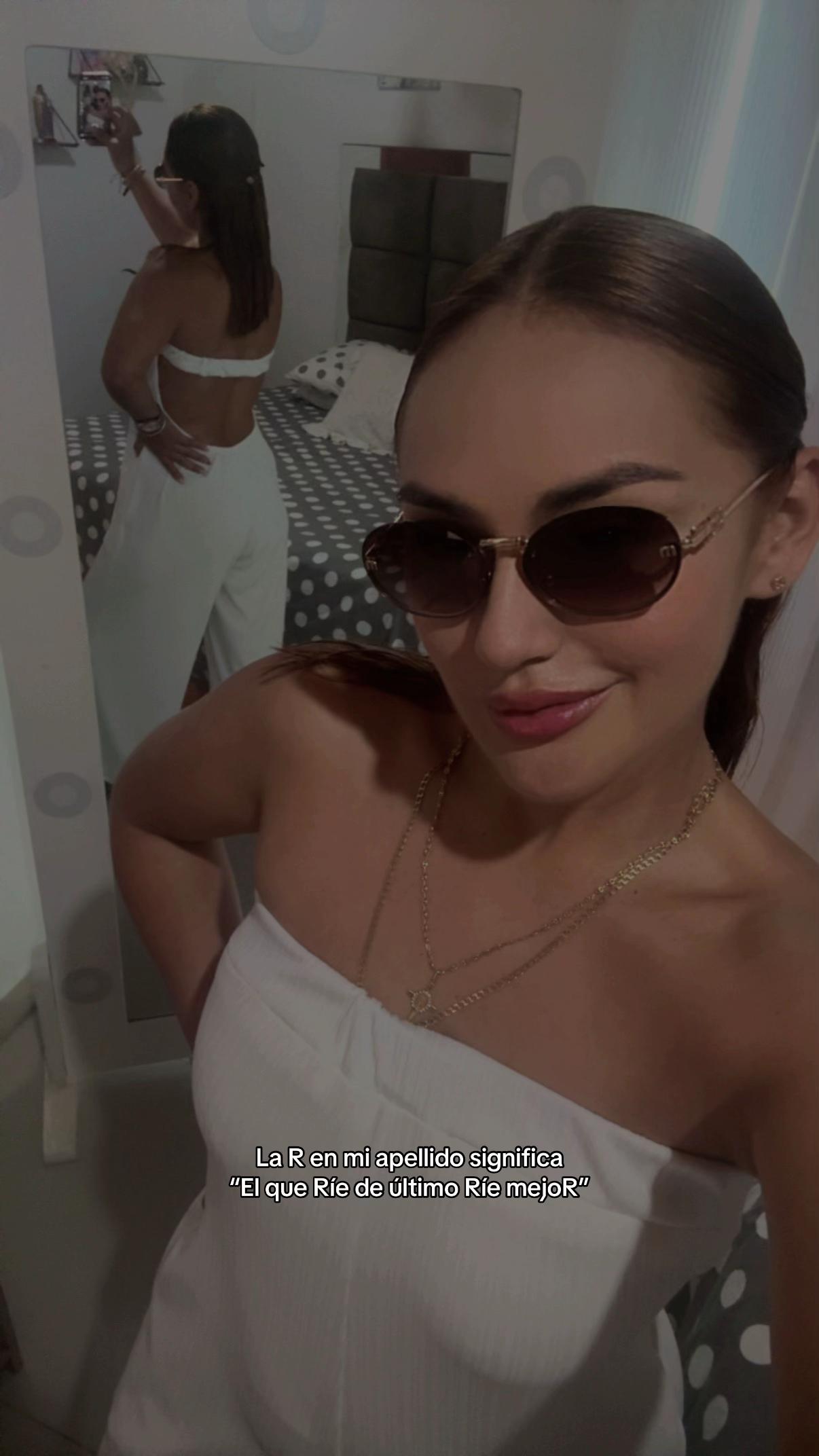 @Angie Prada