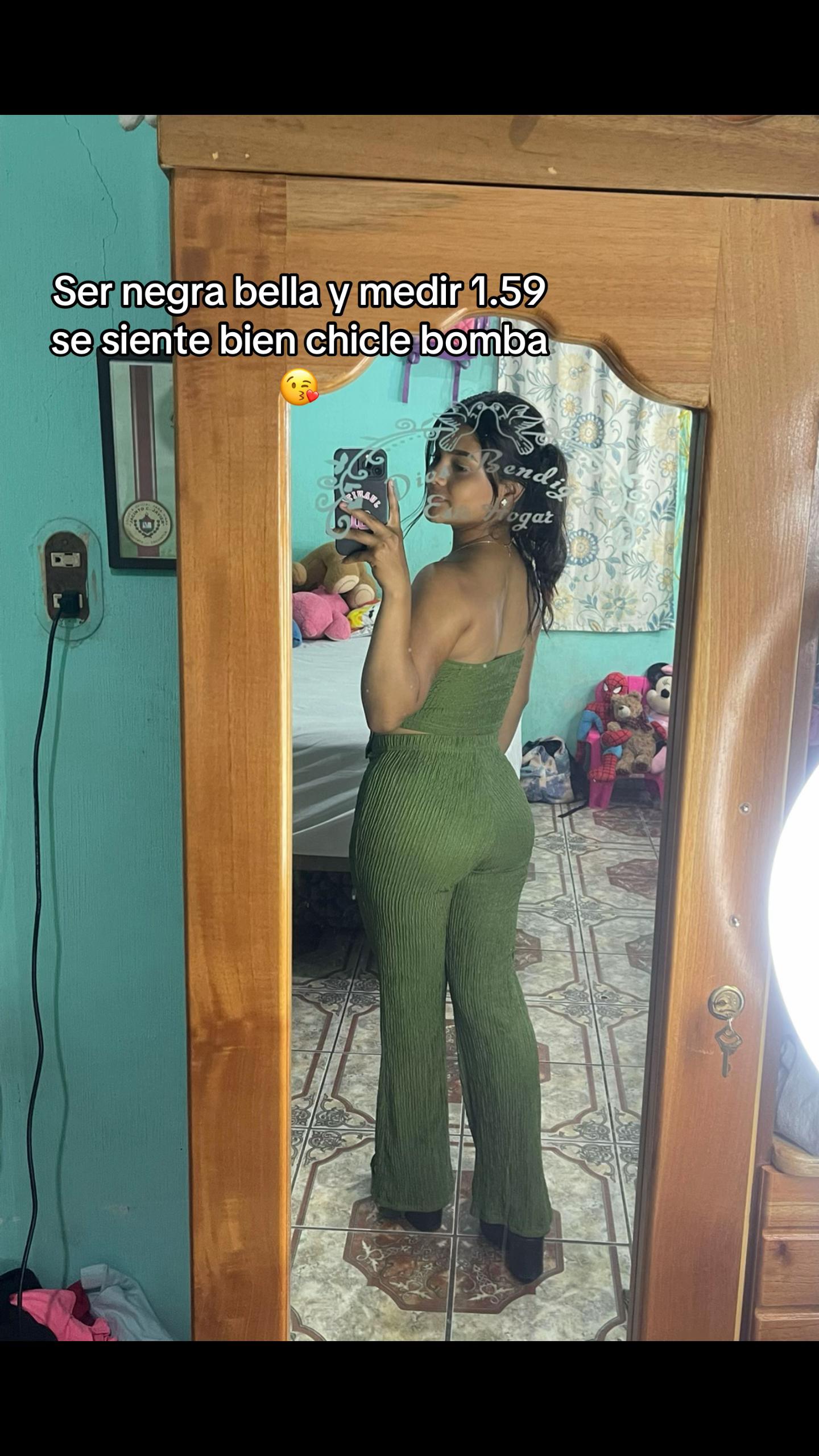 @Breii