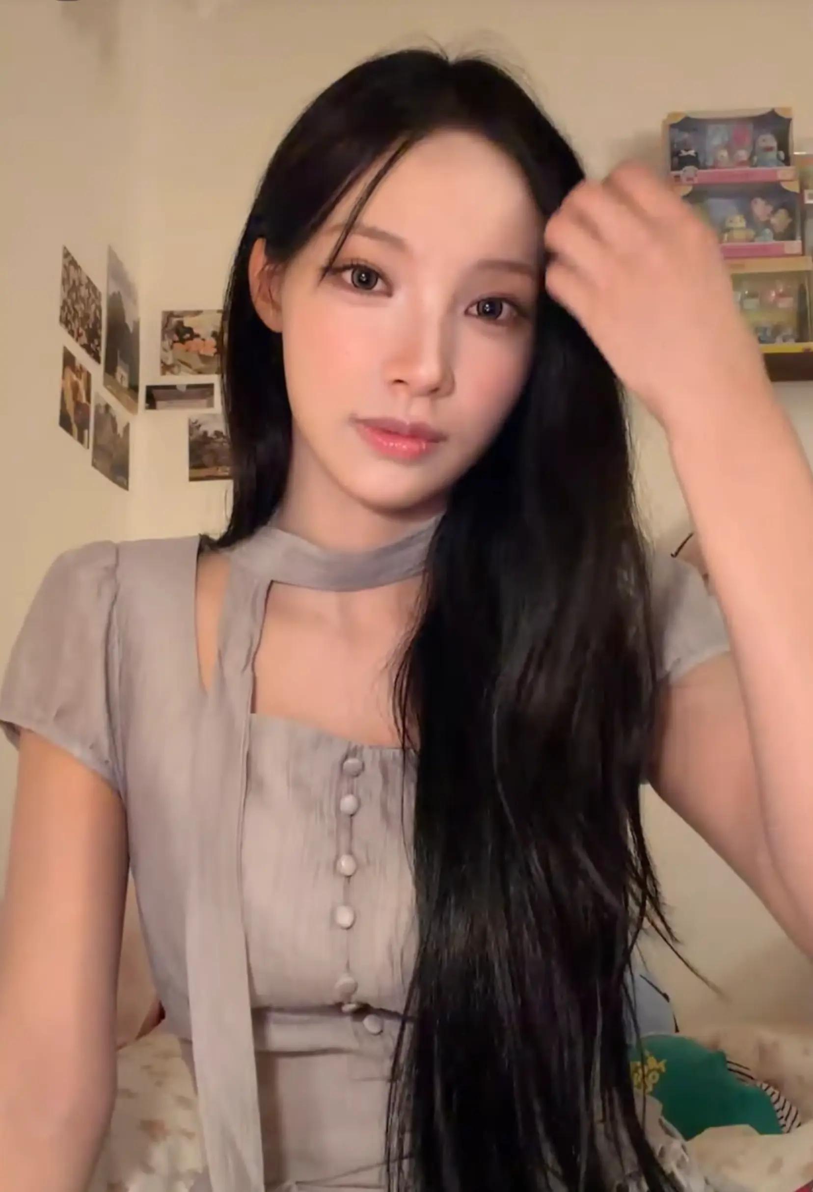 @Zai