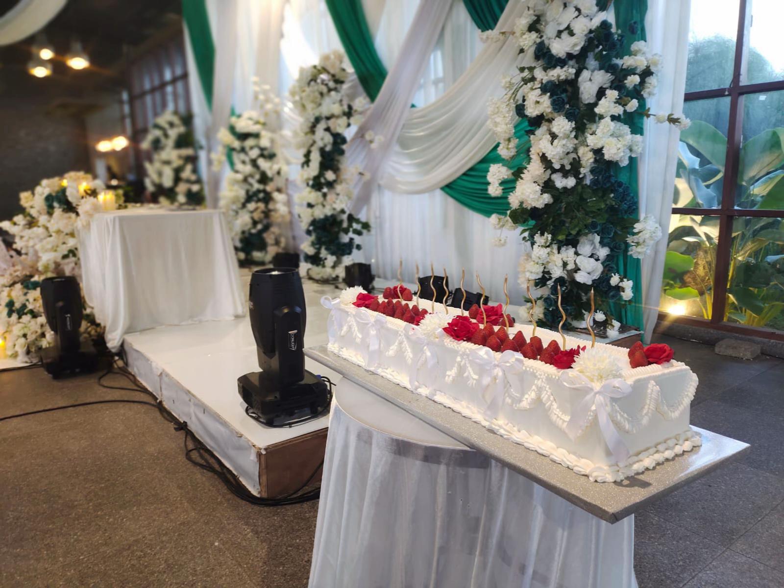 @Trifena Cake Manado