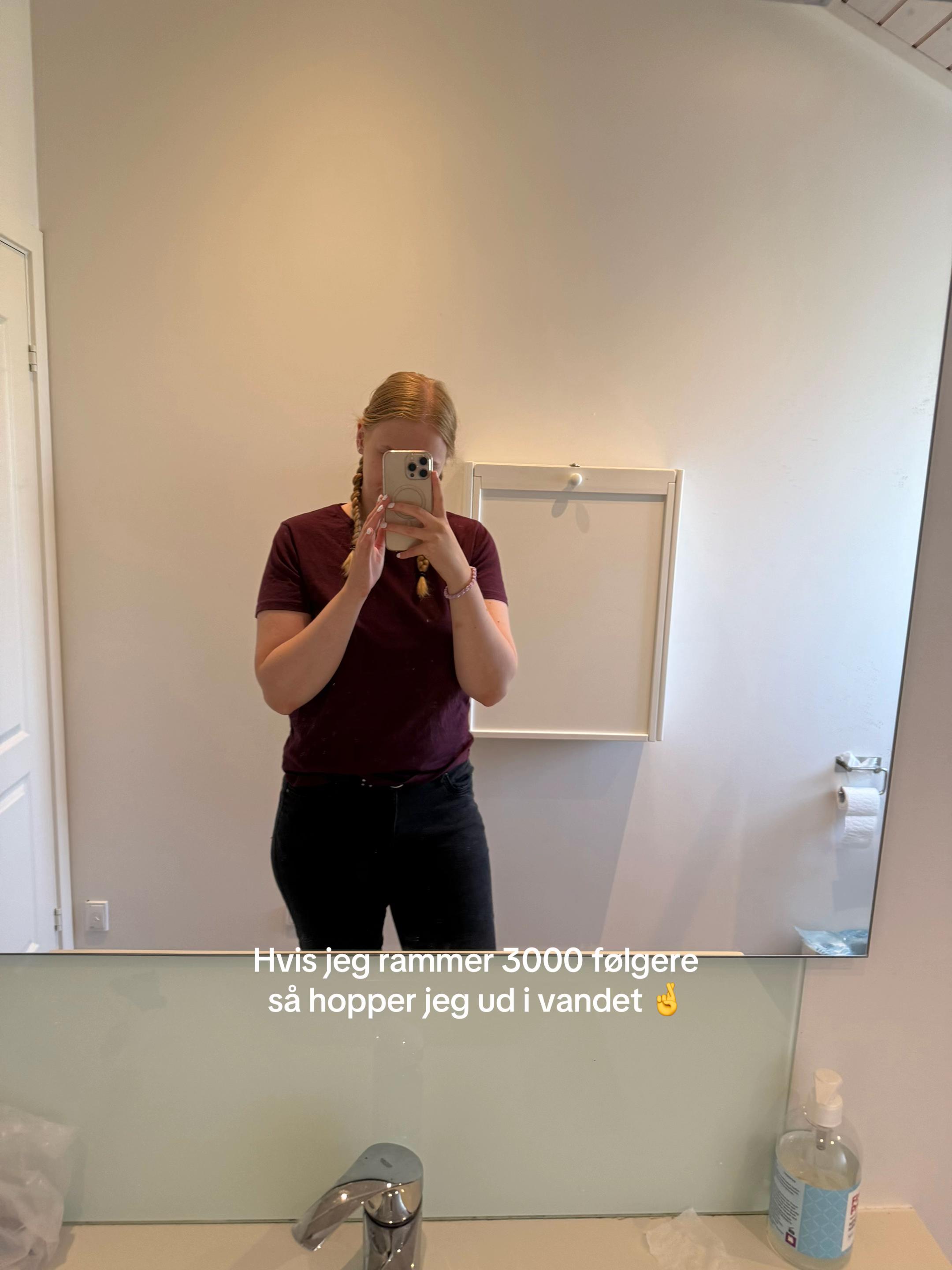 @Caroline 123