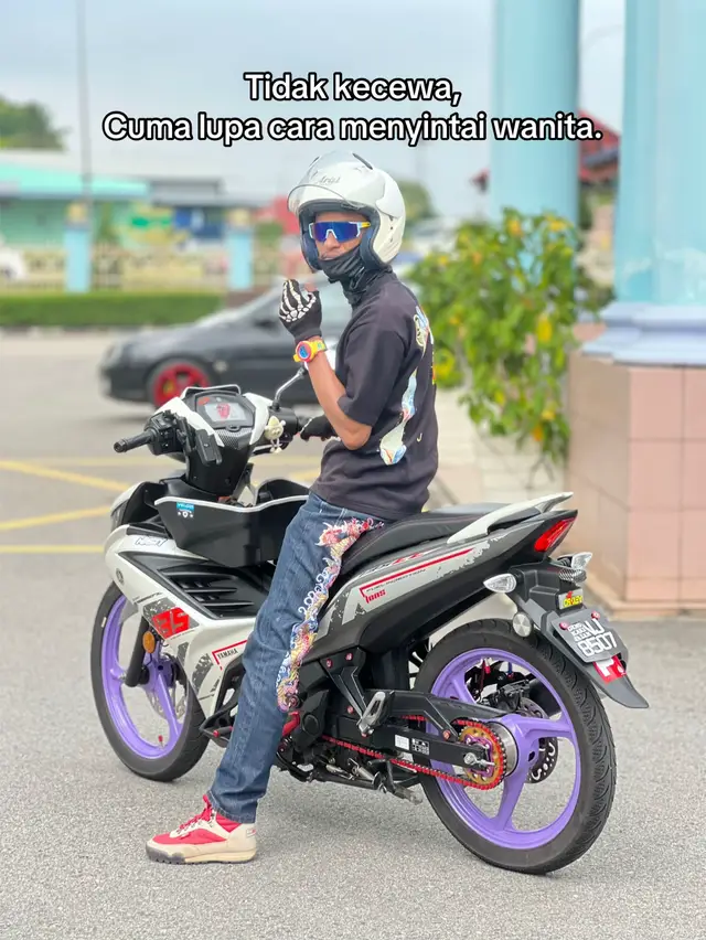 @Bukan_Lons