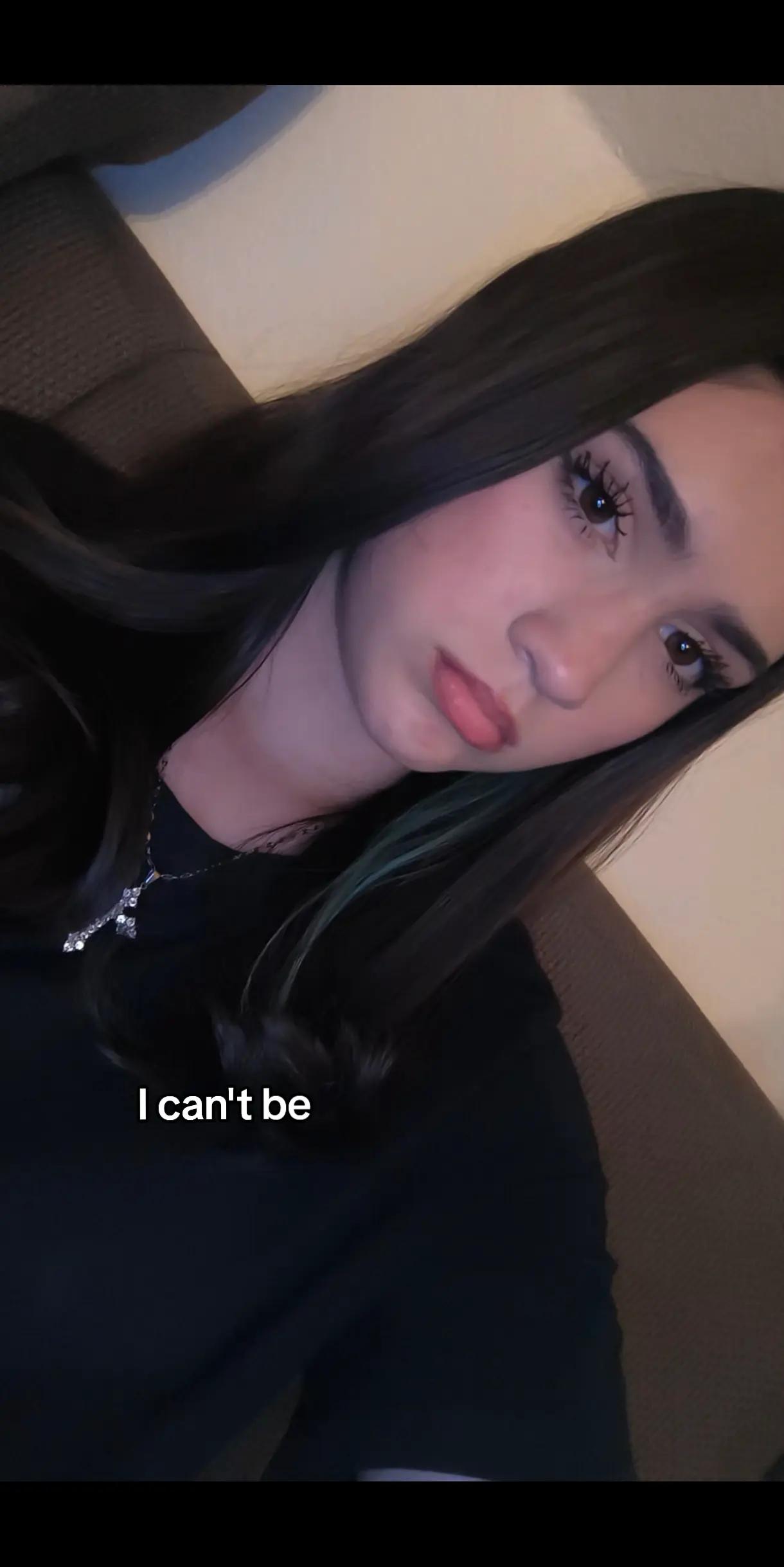 @𝓛𝓮𝓸𝓷𝓪💕