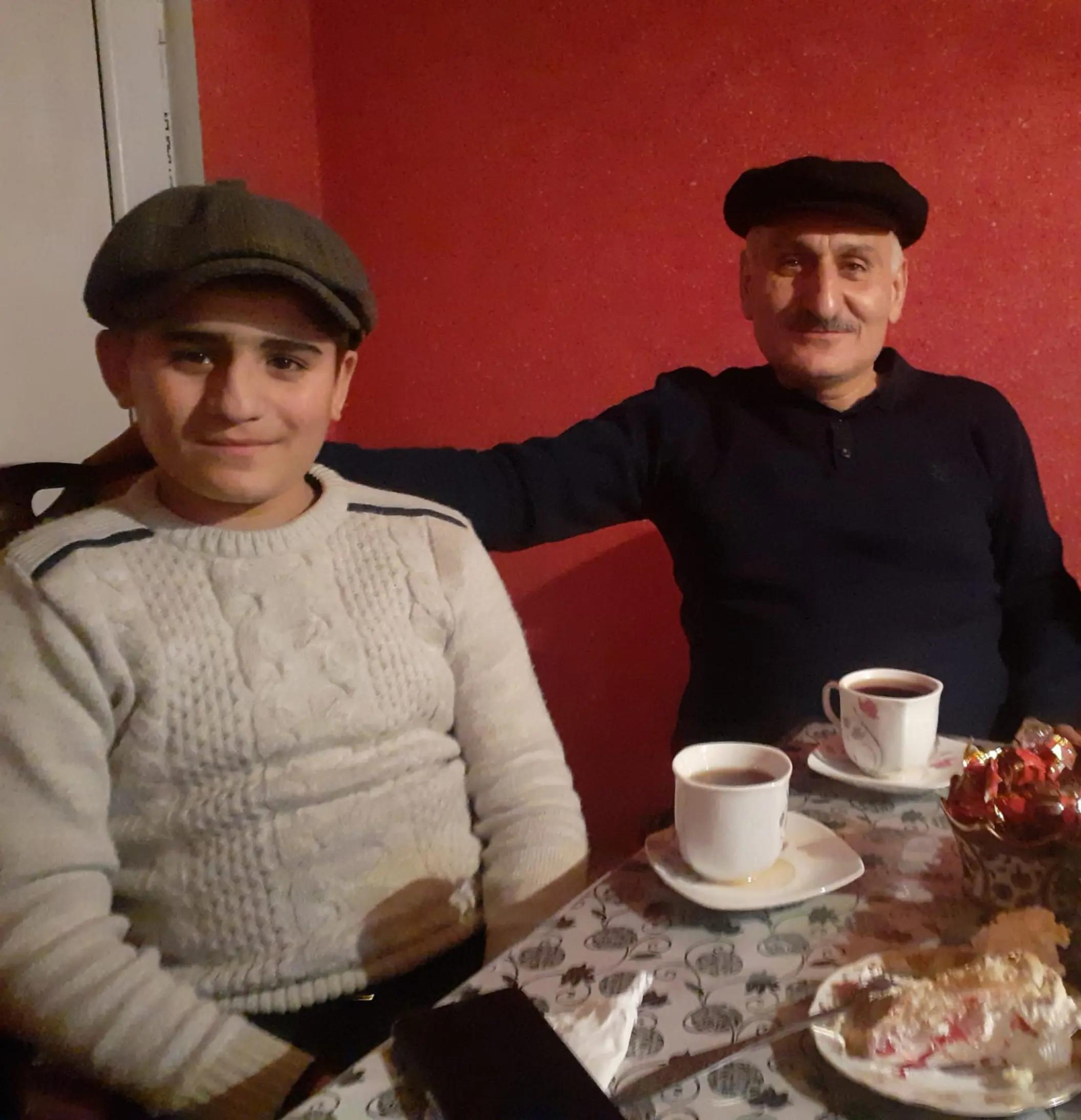 @Akşin