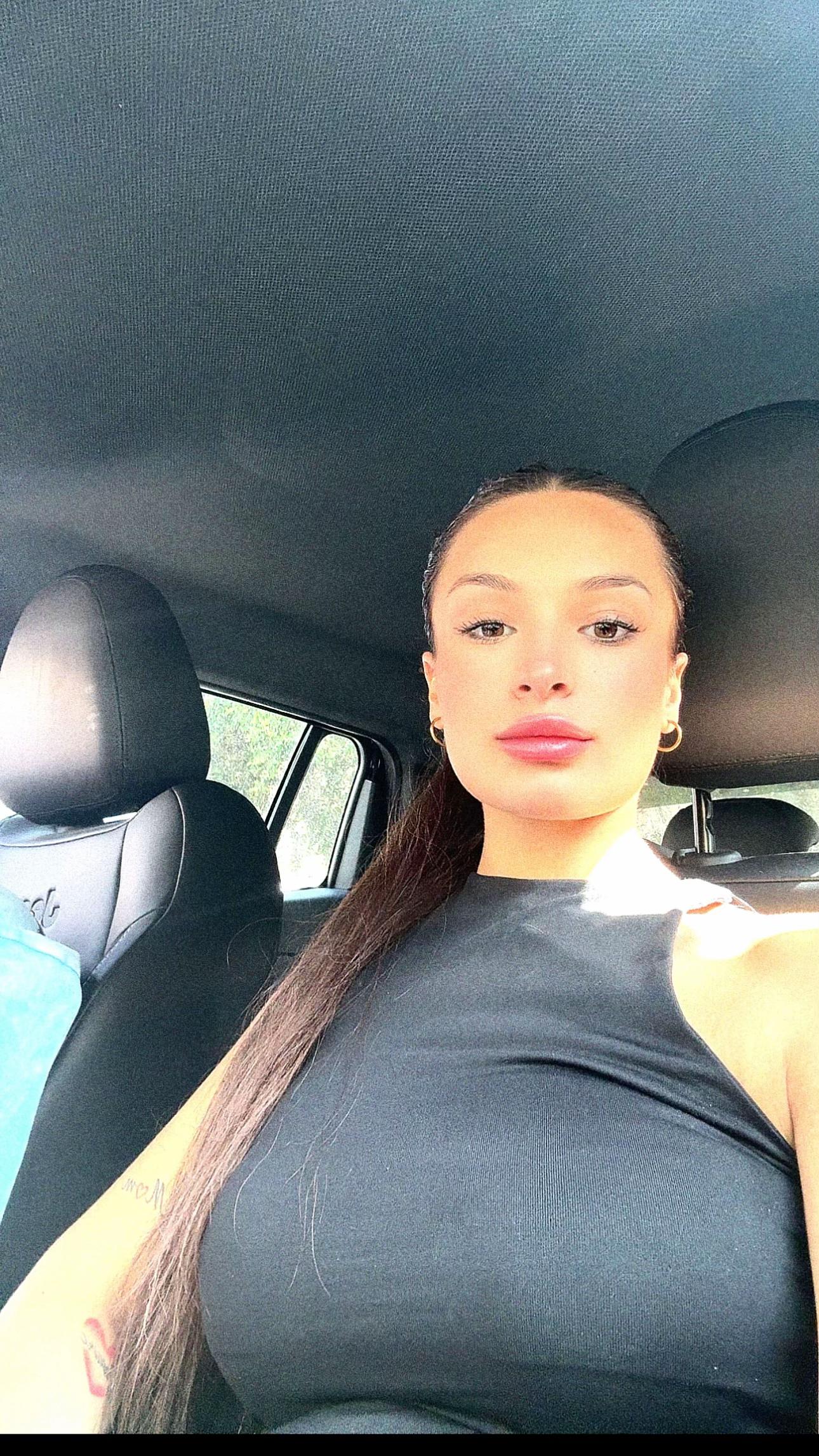 @kenyarosario_