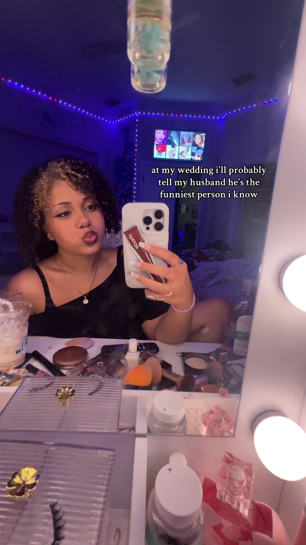 @𝐛𝐢𝐚𝐧𝐜𝐚  🦇