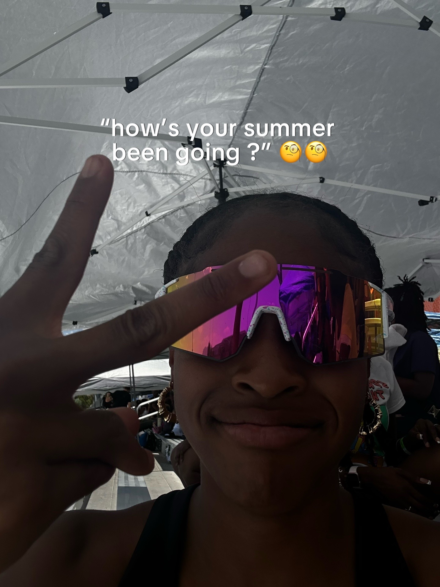@️