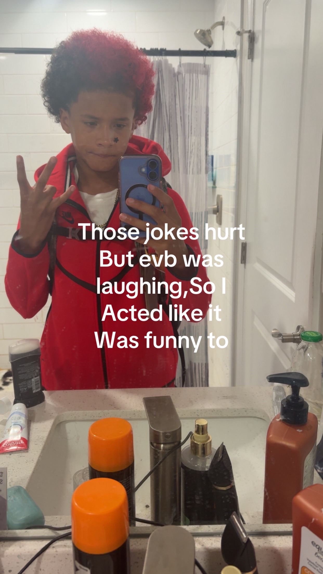 @￴￴