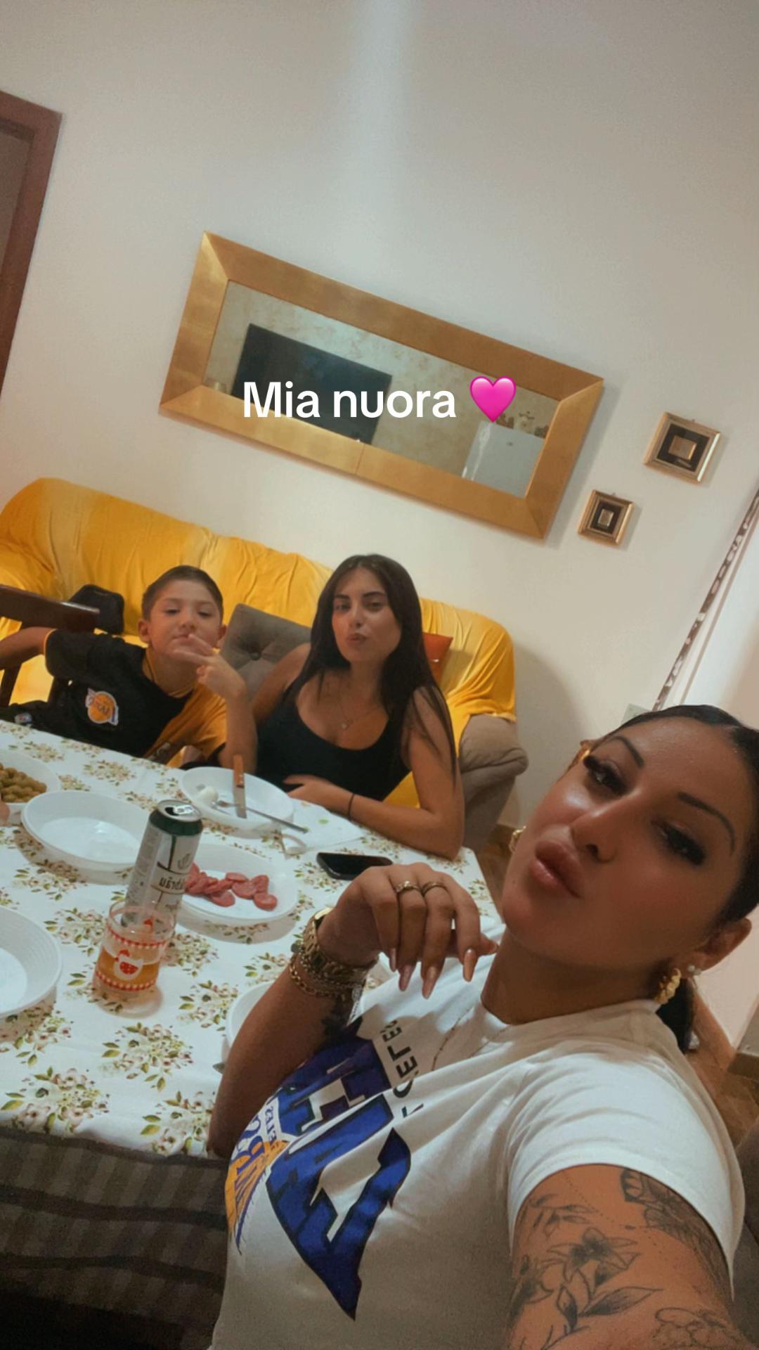@Eliana♥️🌹🔥🌙