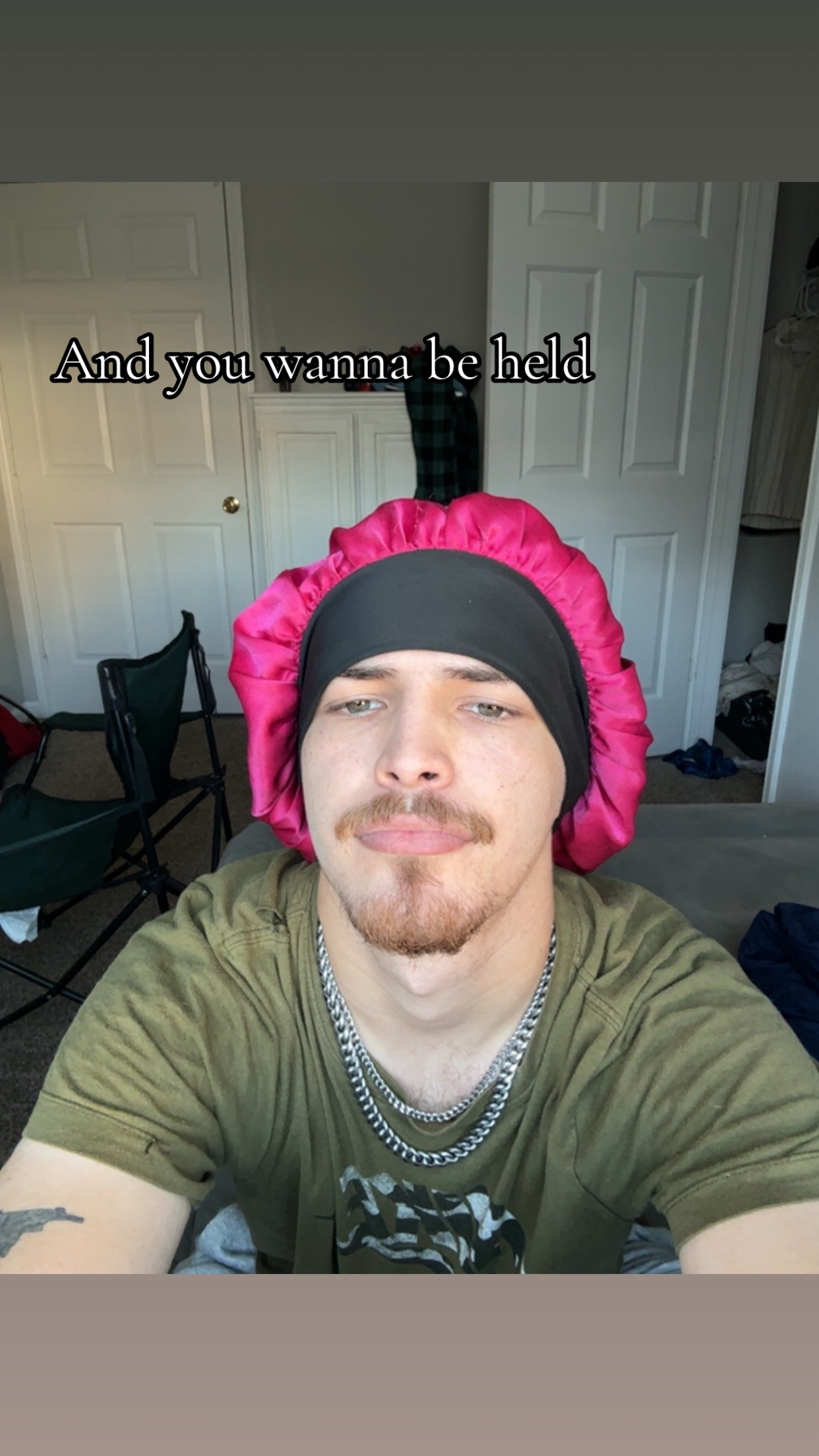 @Whiteboywitabonnet