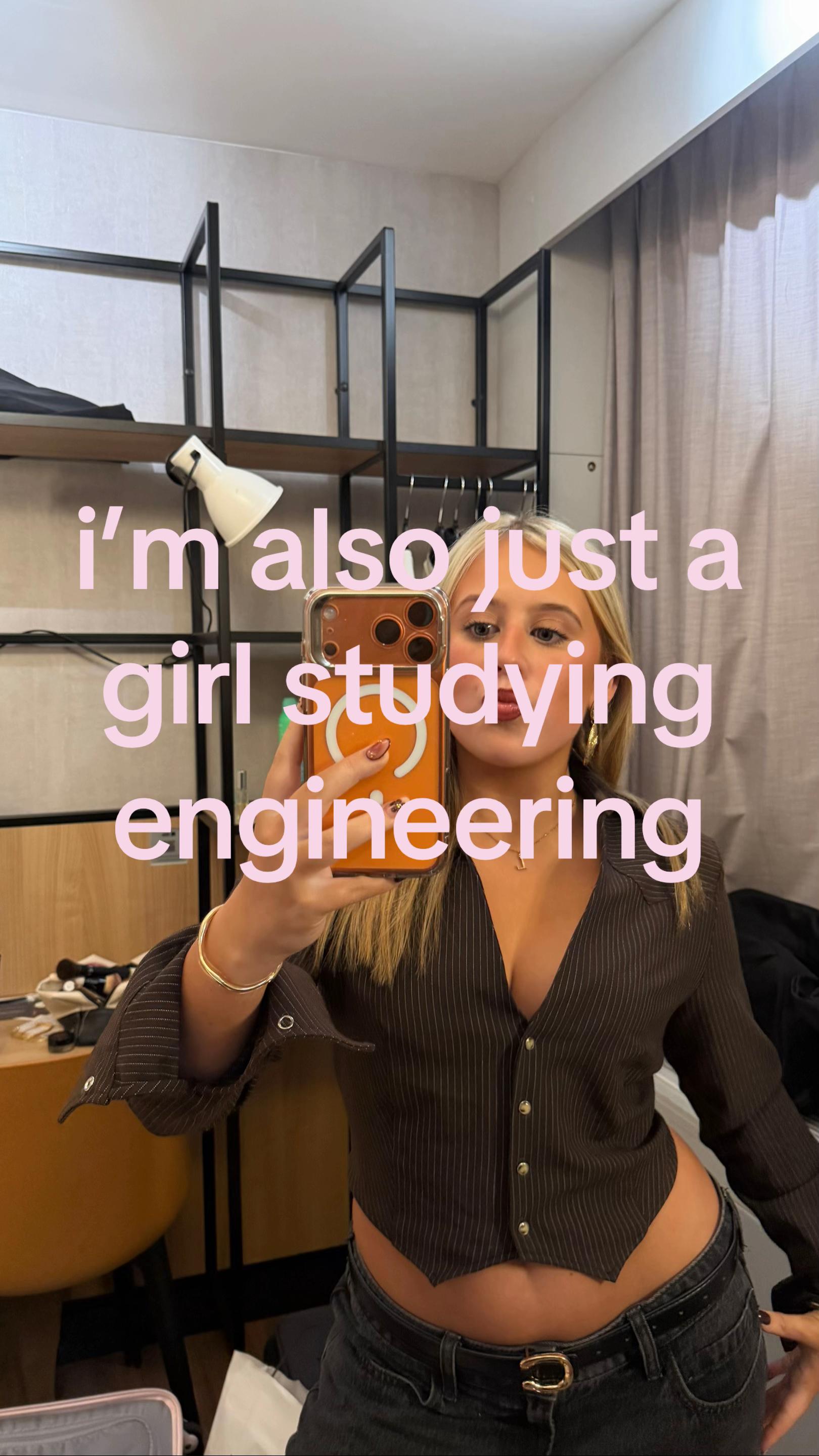 @lucy reynolds