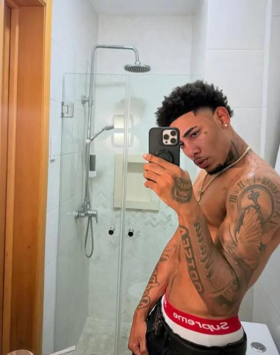 @user25662274220