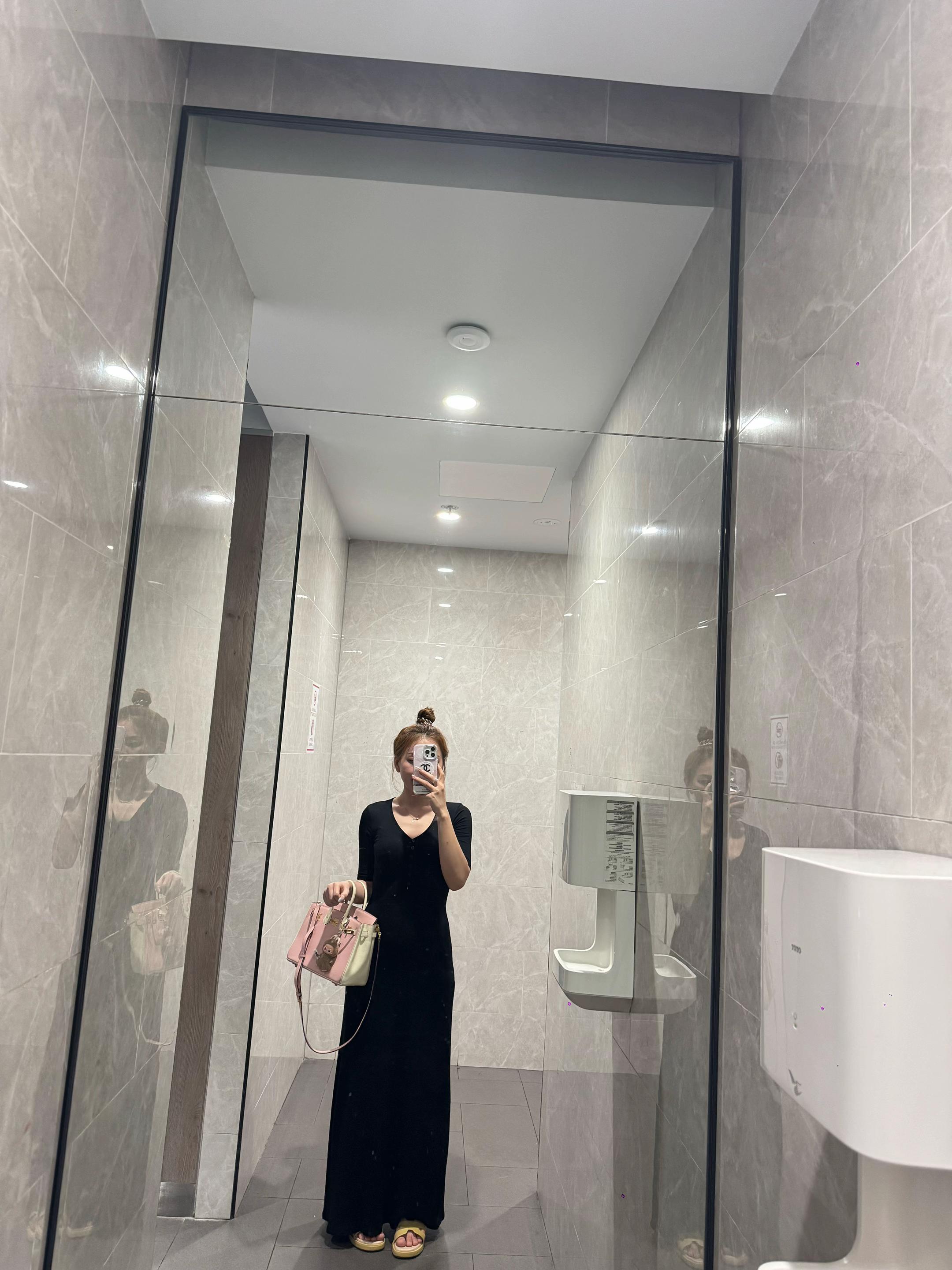 @xixi7489543