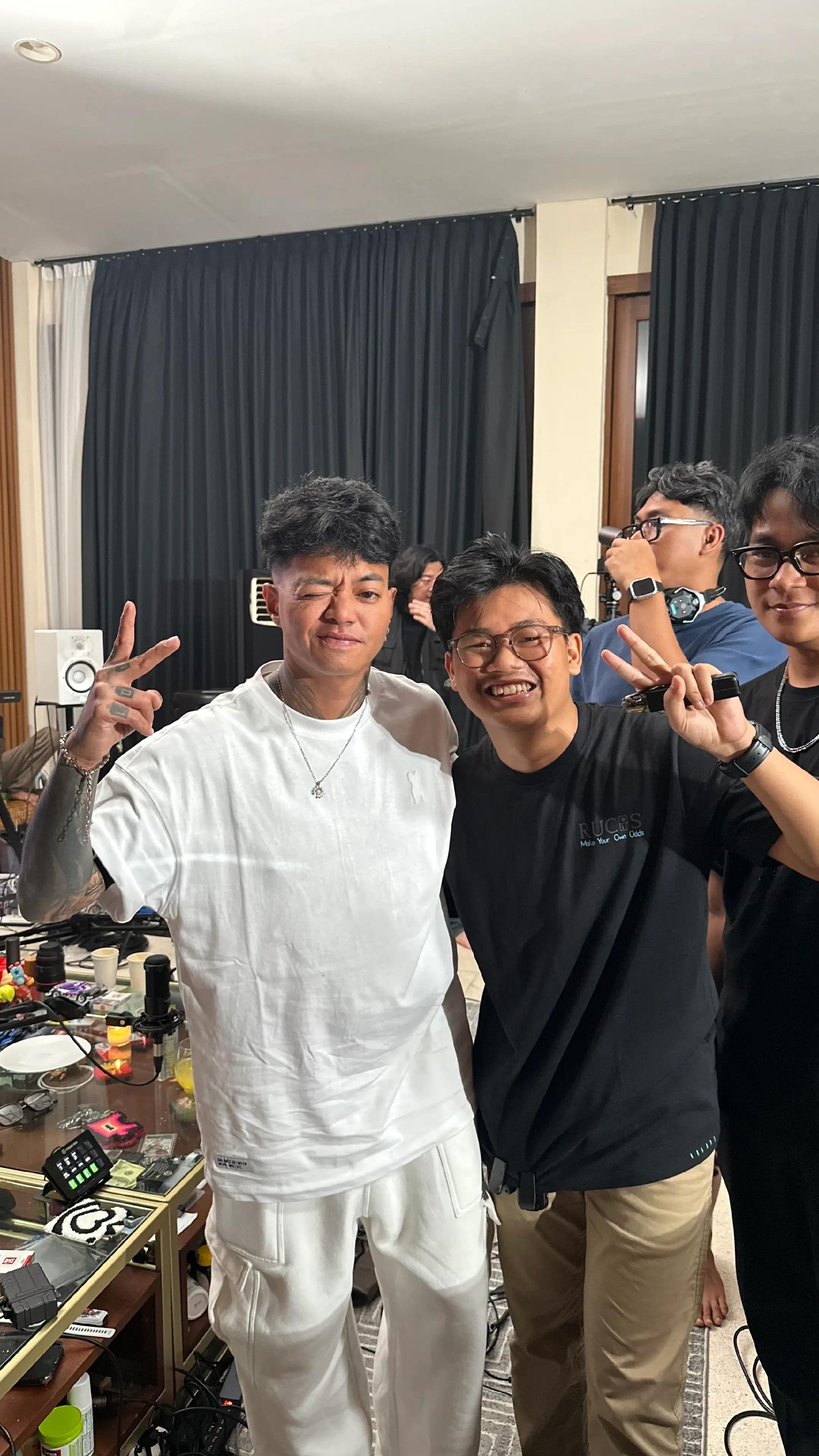 @AAA Clan Media