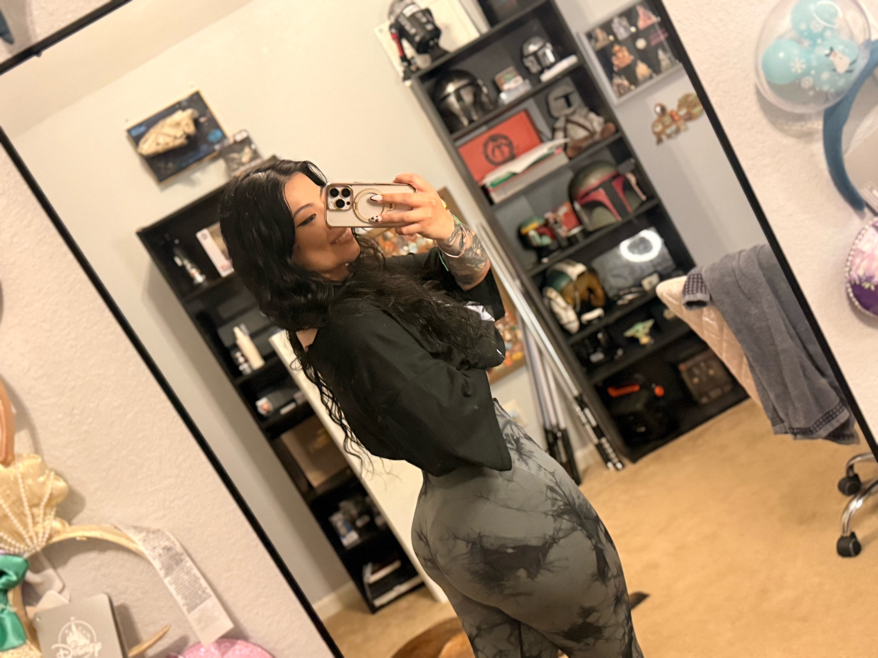@Alllyyyy