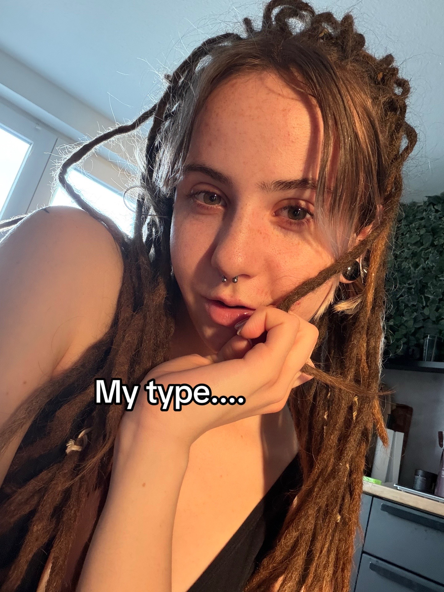 @𝓶𝓪𝔁𝓮𝓼🧸