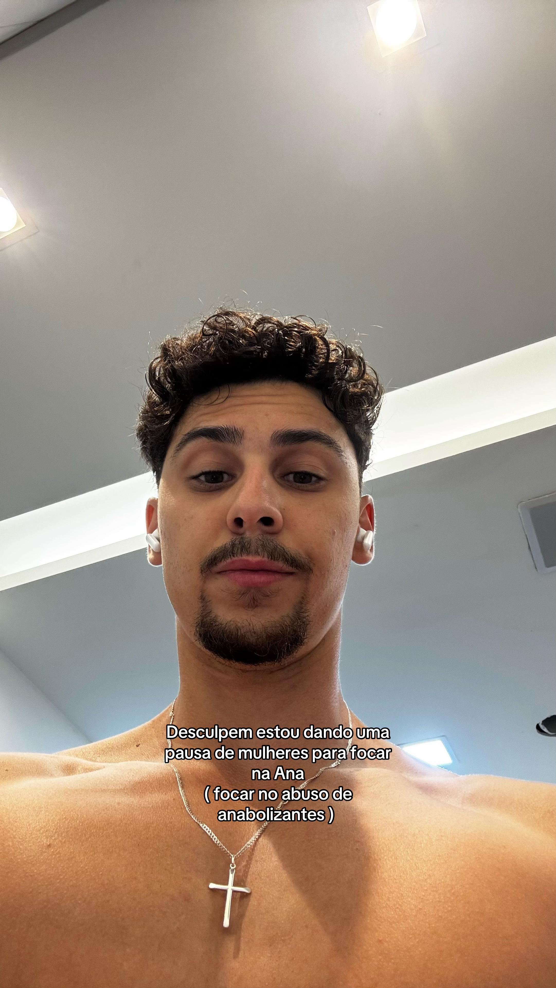 @&Aacute;lvaro Marques