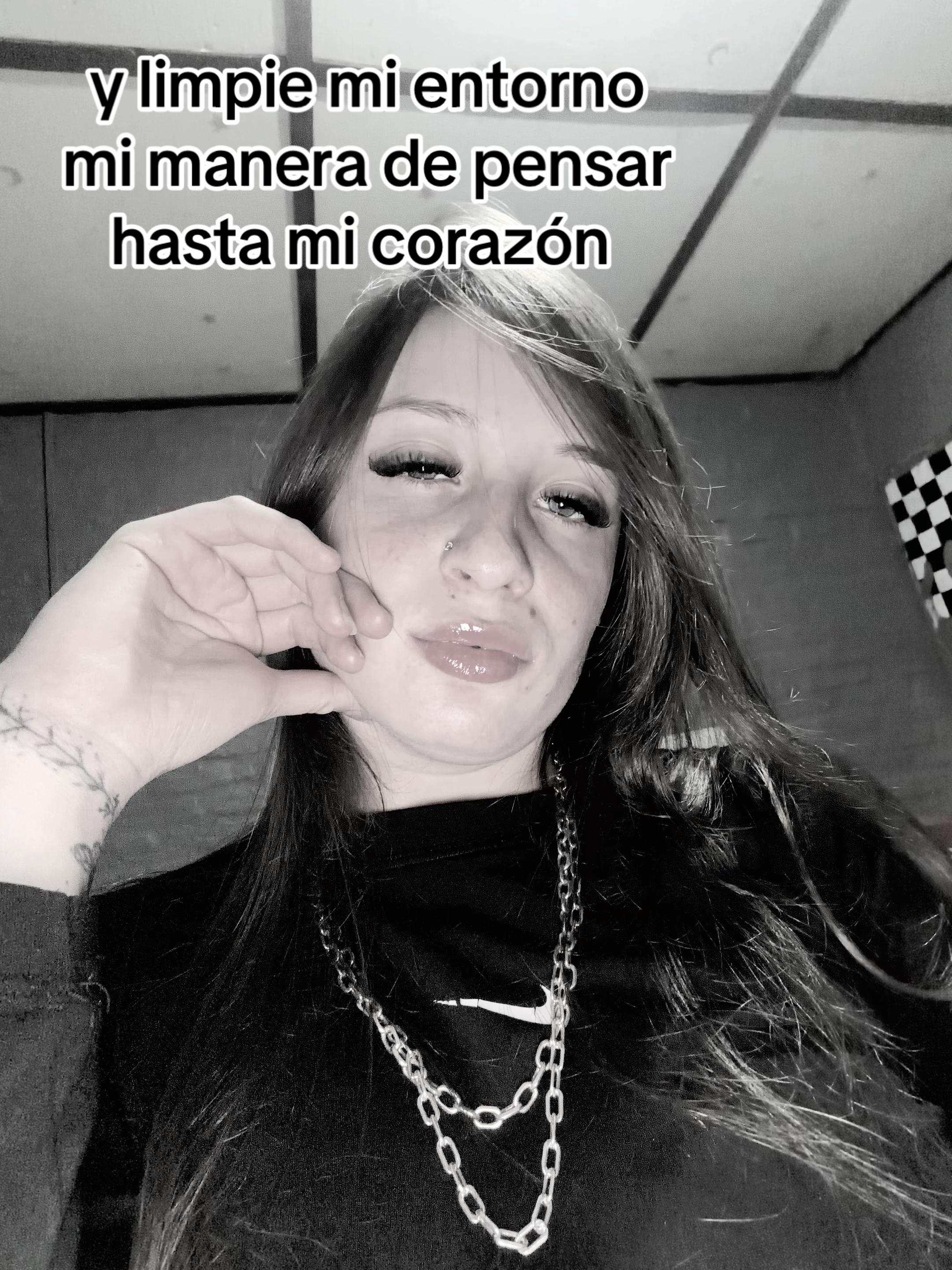 @yaanniittaa
