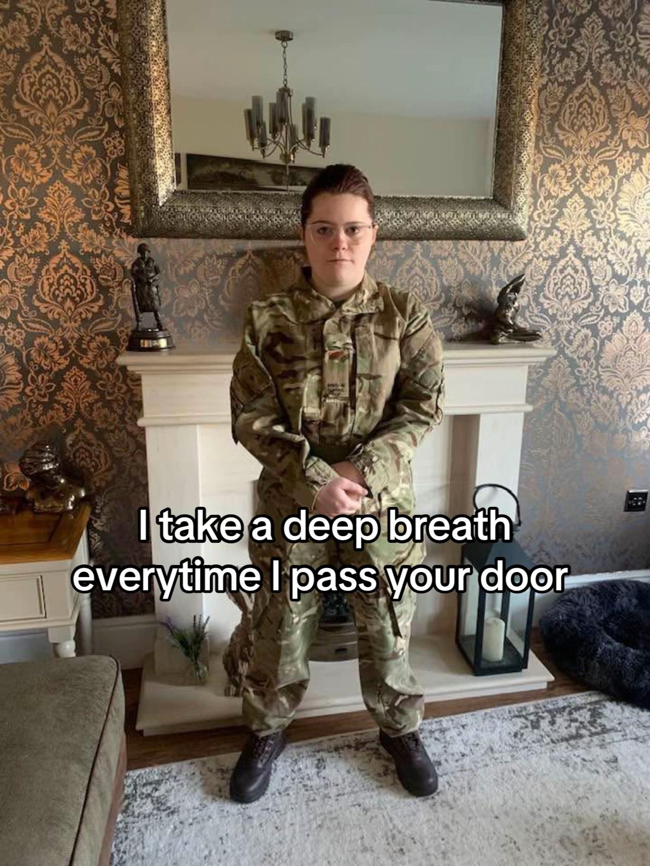 @charley0nrepeat