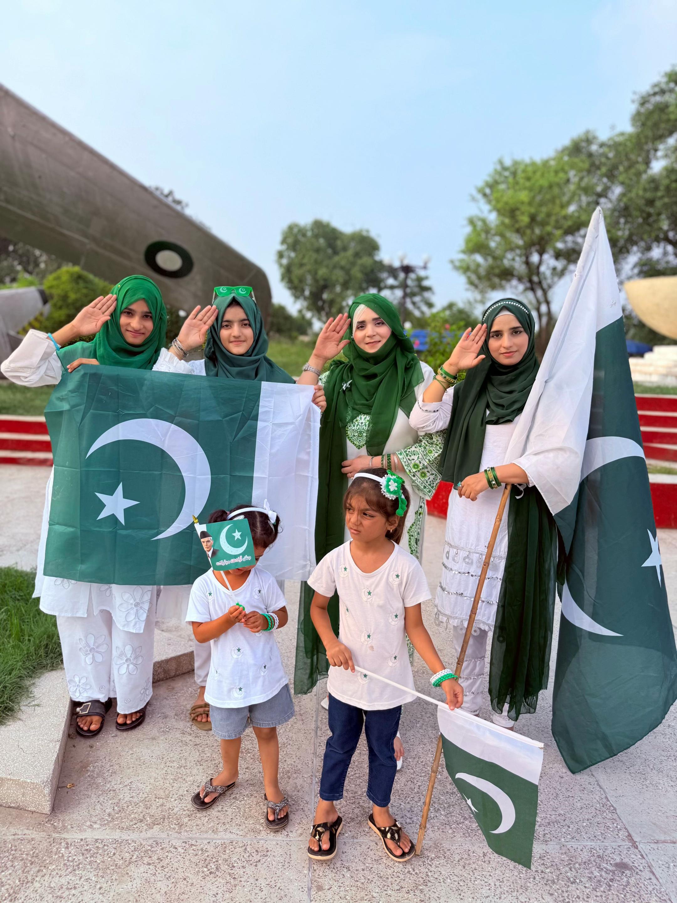 @Sana Qadriya naatkhwan