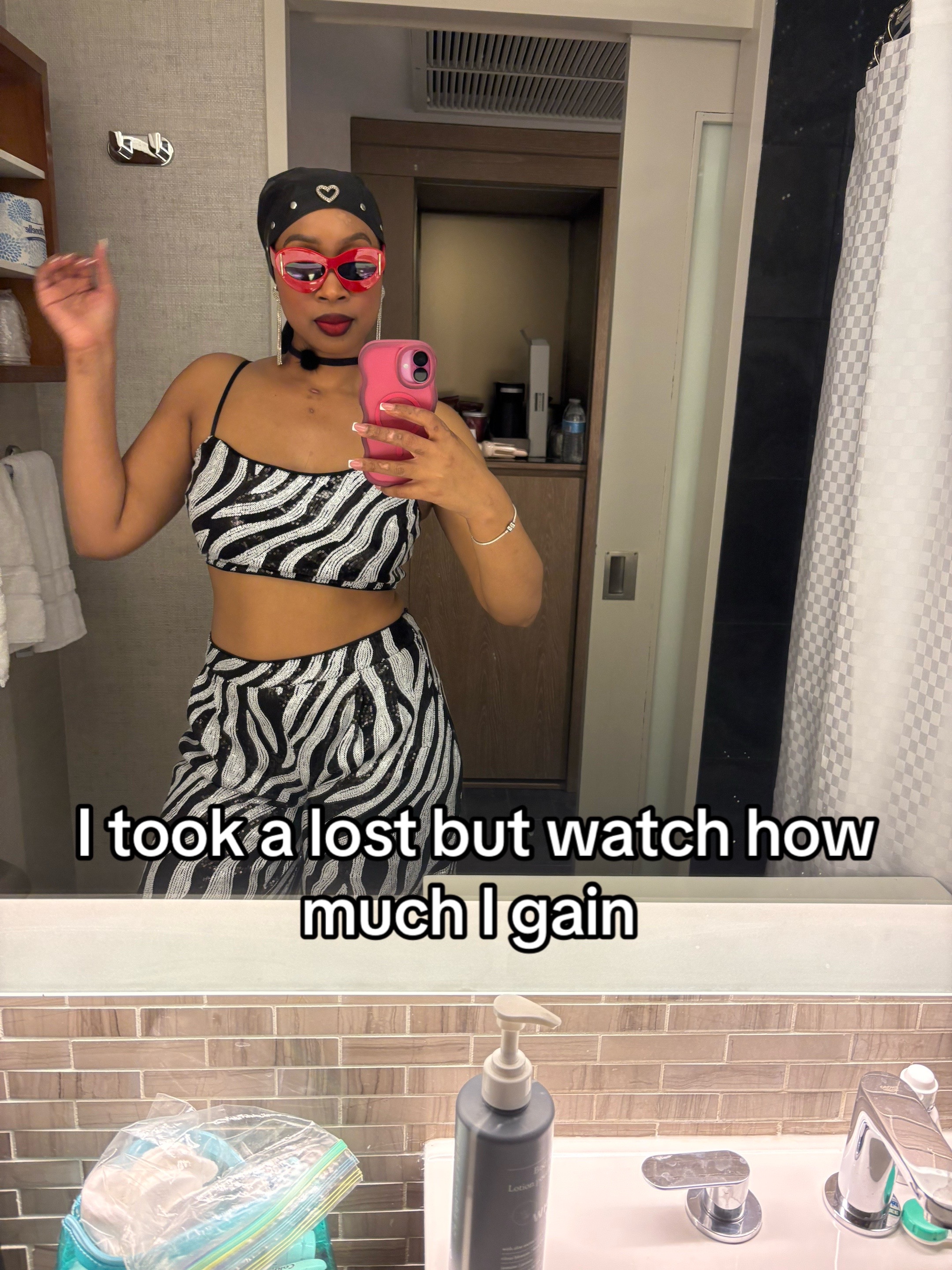 @QweenQweezy