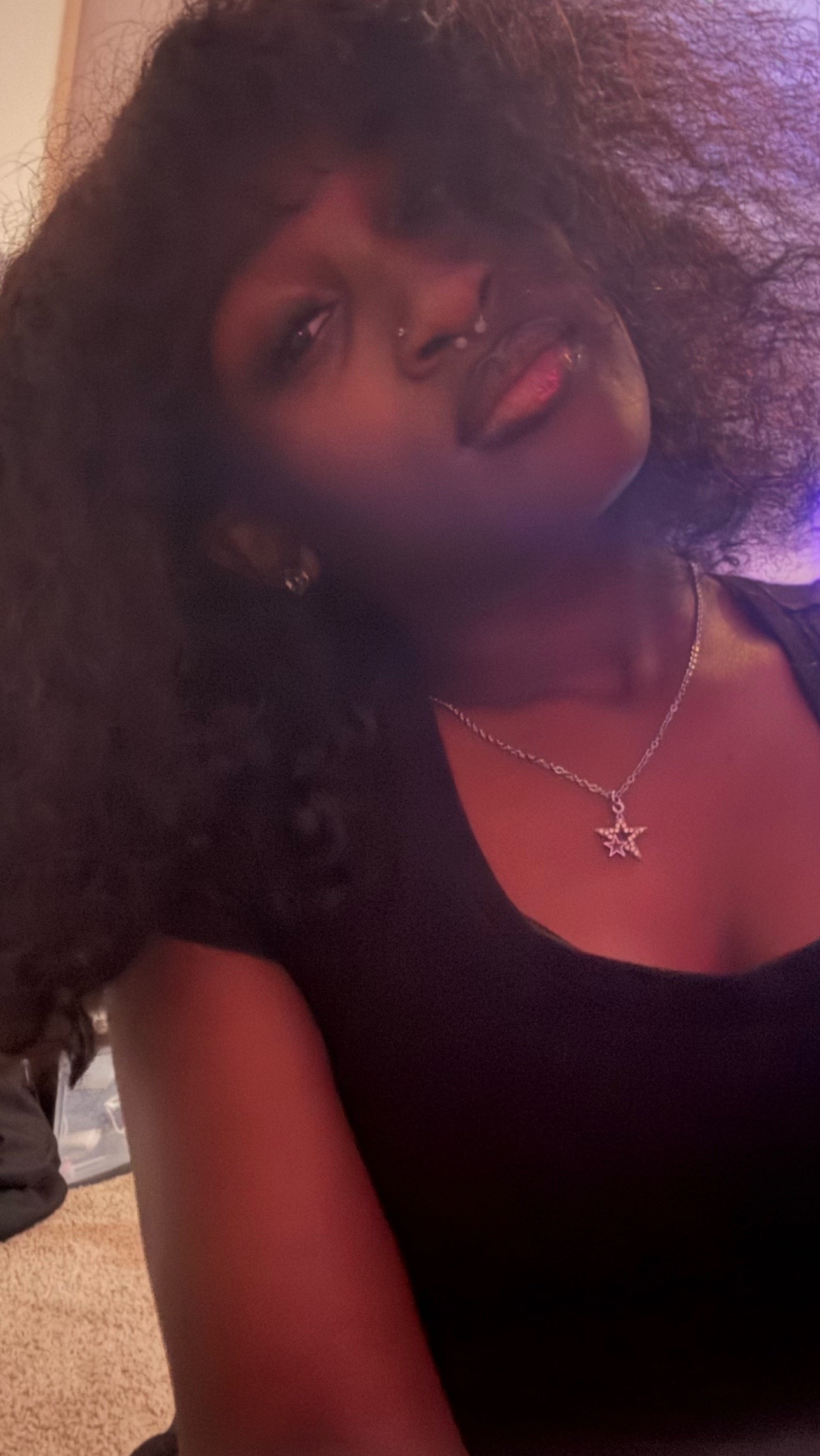 @𝐦𝐚𝐫𝐢 .
