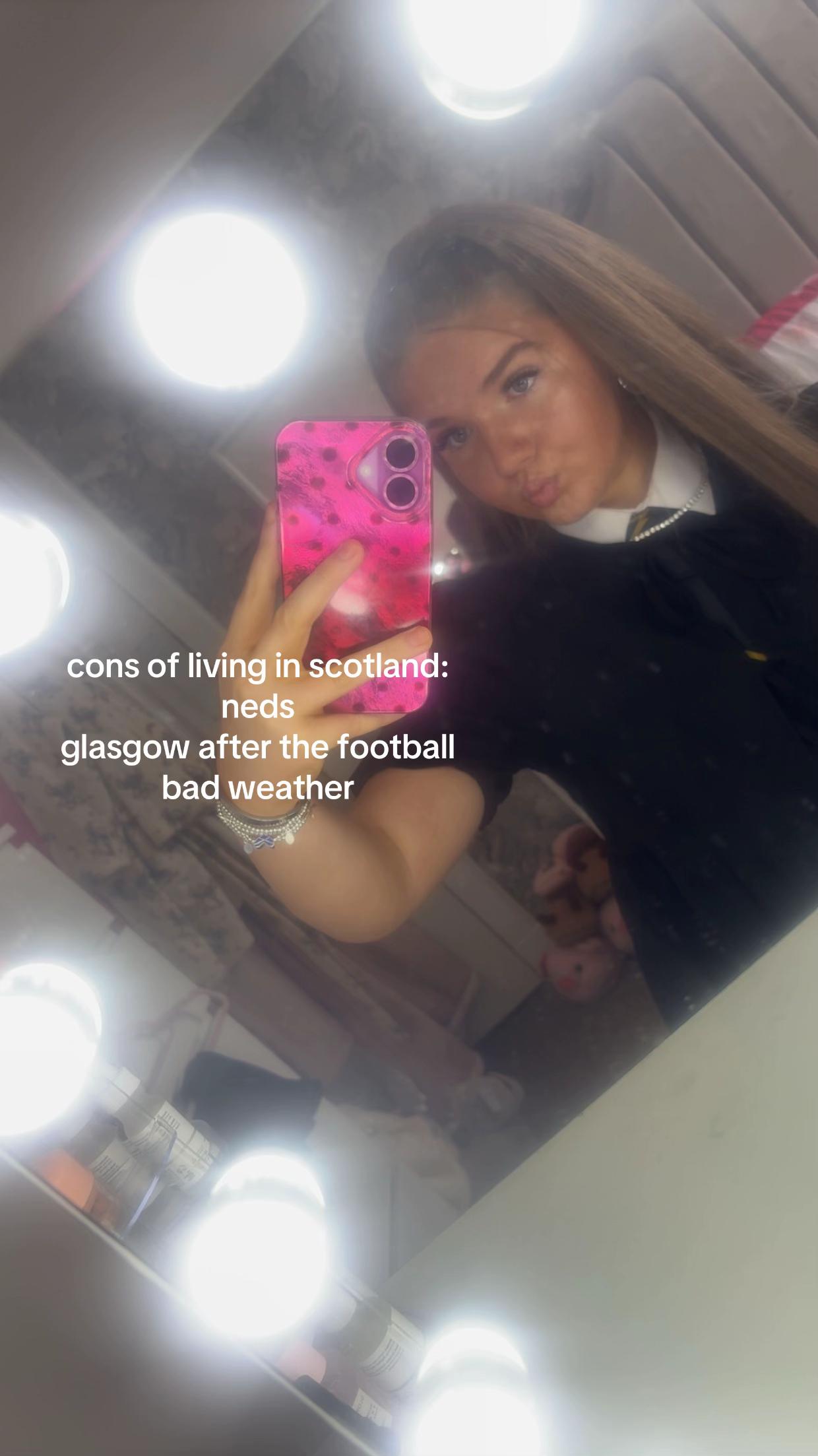@carys