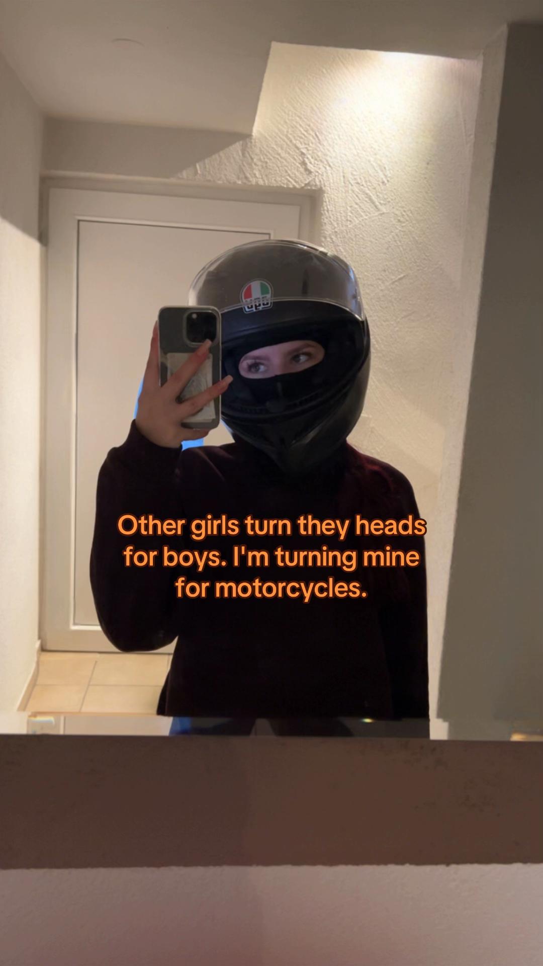 @✨